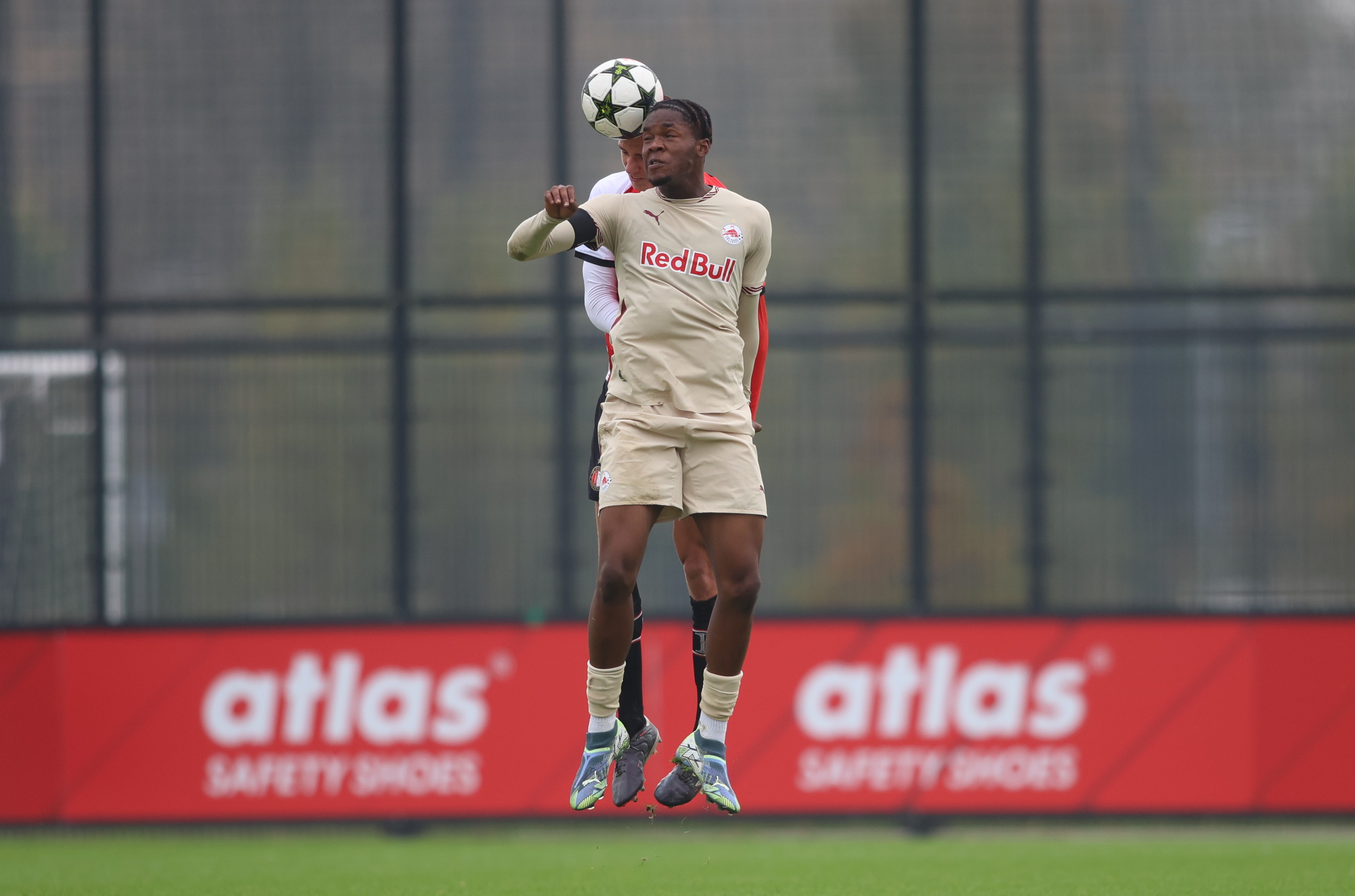 feyenoord-o19-fc-salzburg-o19-2-2-jim-breeman-sports-photography-56