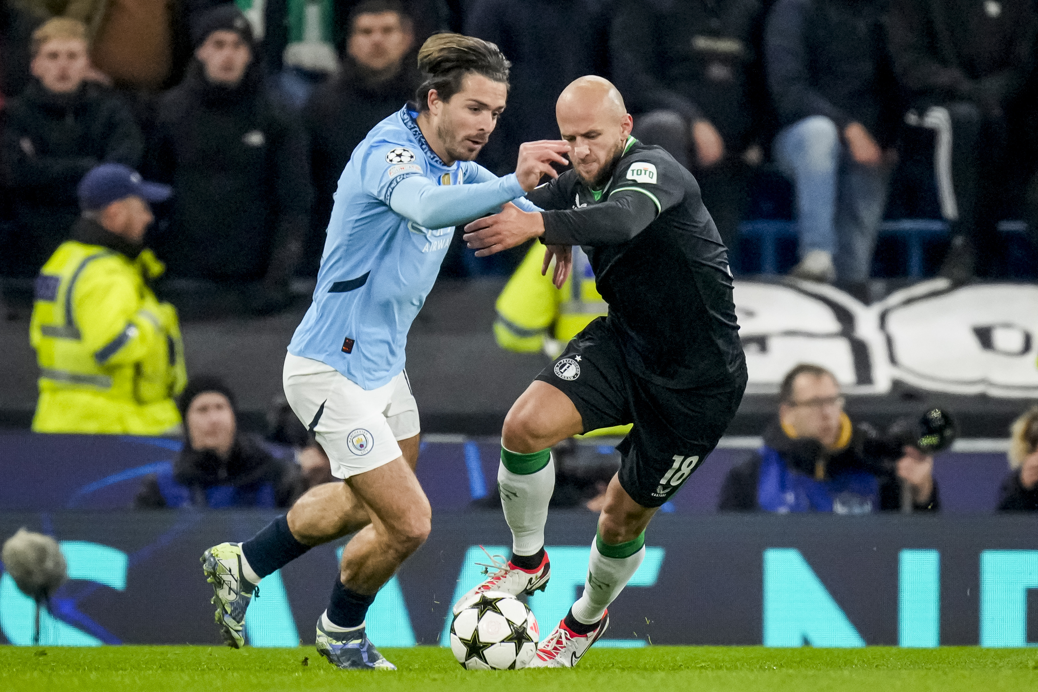 CL stats • Kans op tussenronde daalt voor Feyenoord