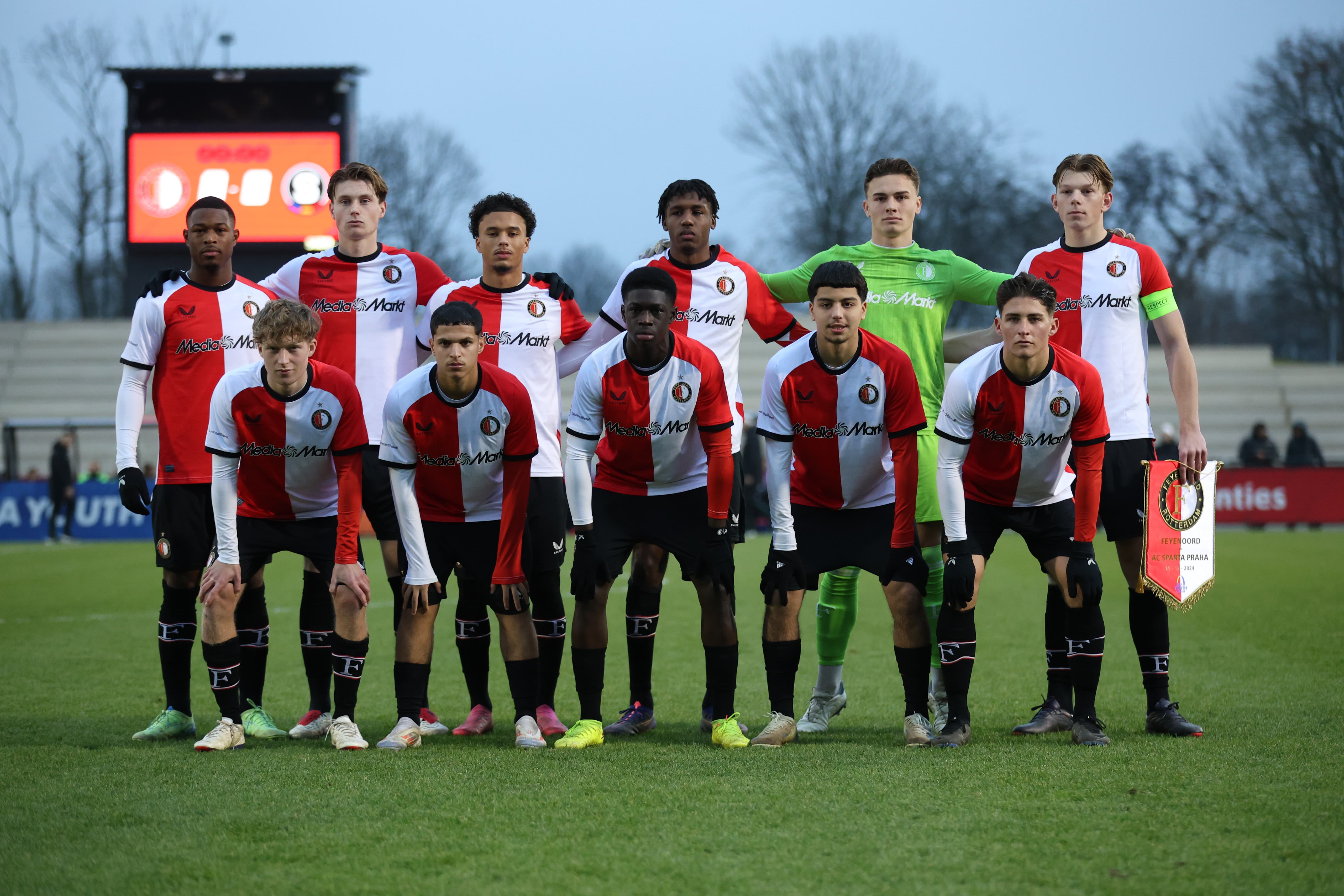 xi-feyenoord-o19-vs-praag