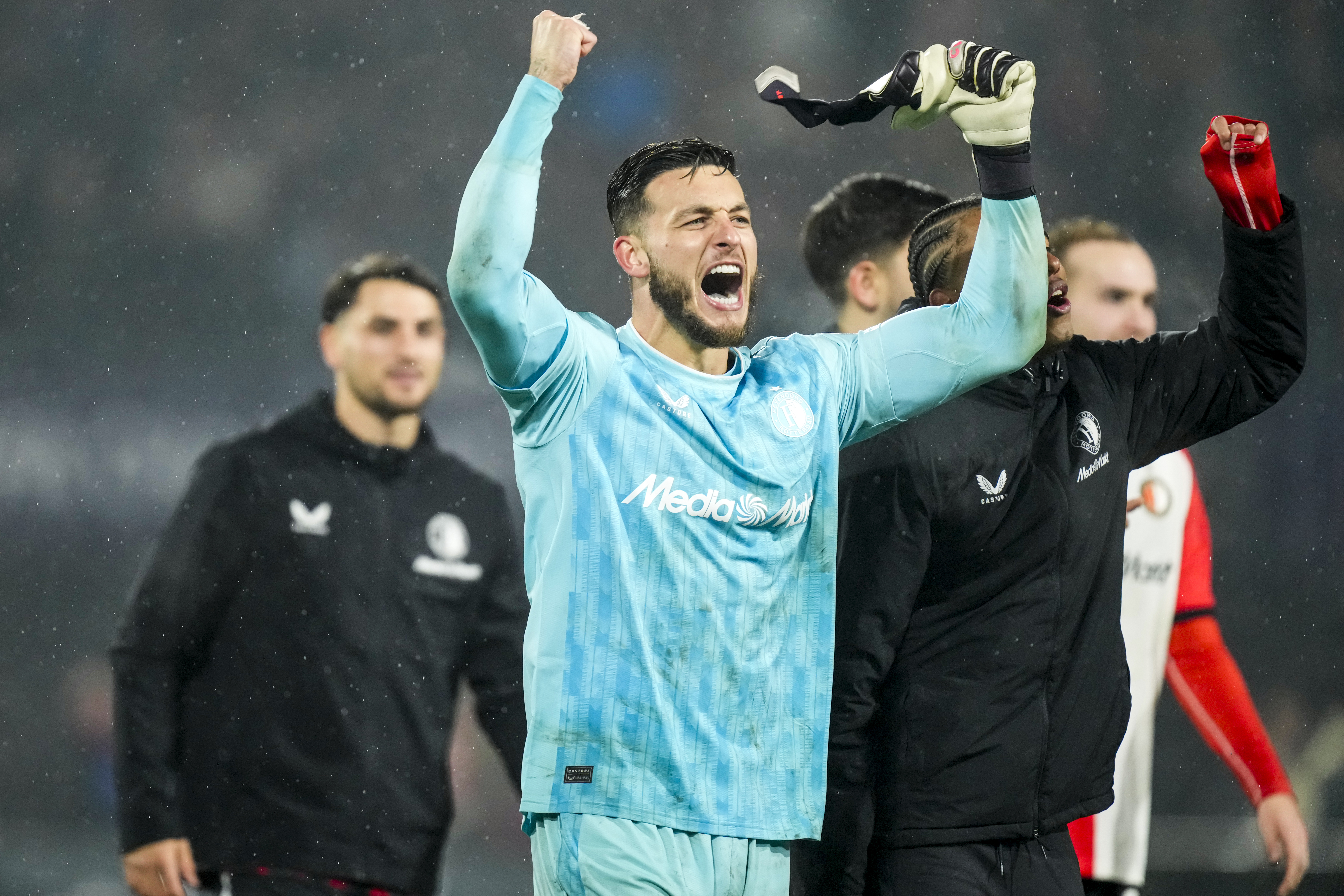 Bijlow bemachtigt plekje onder de lat in het CL-Team of the Week