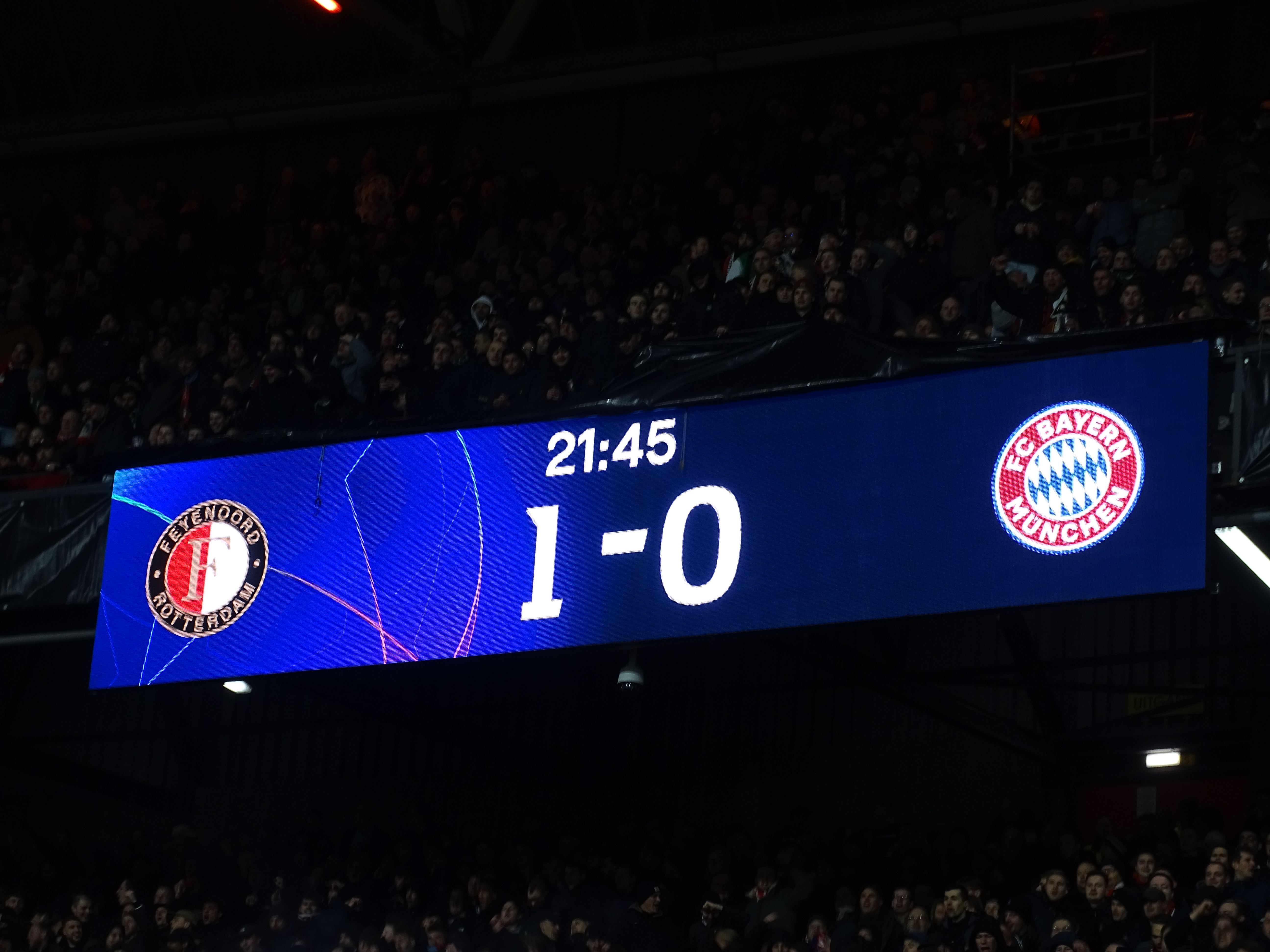 feyenoord-fc-bayern-munchen-3-0-jim-breeman-sports-photography-22