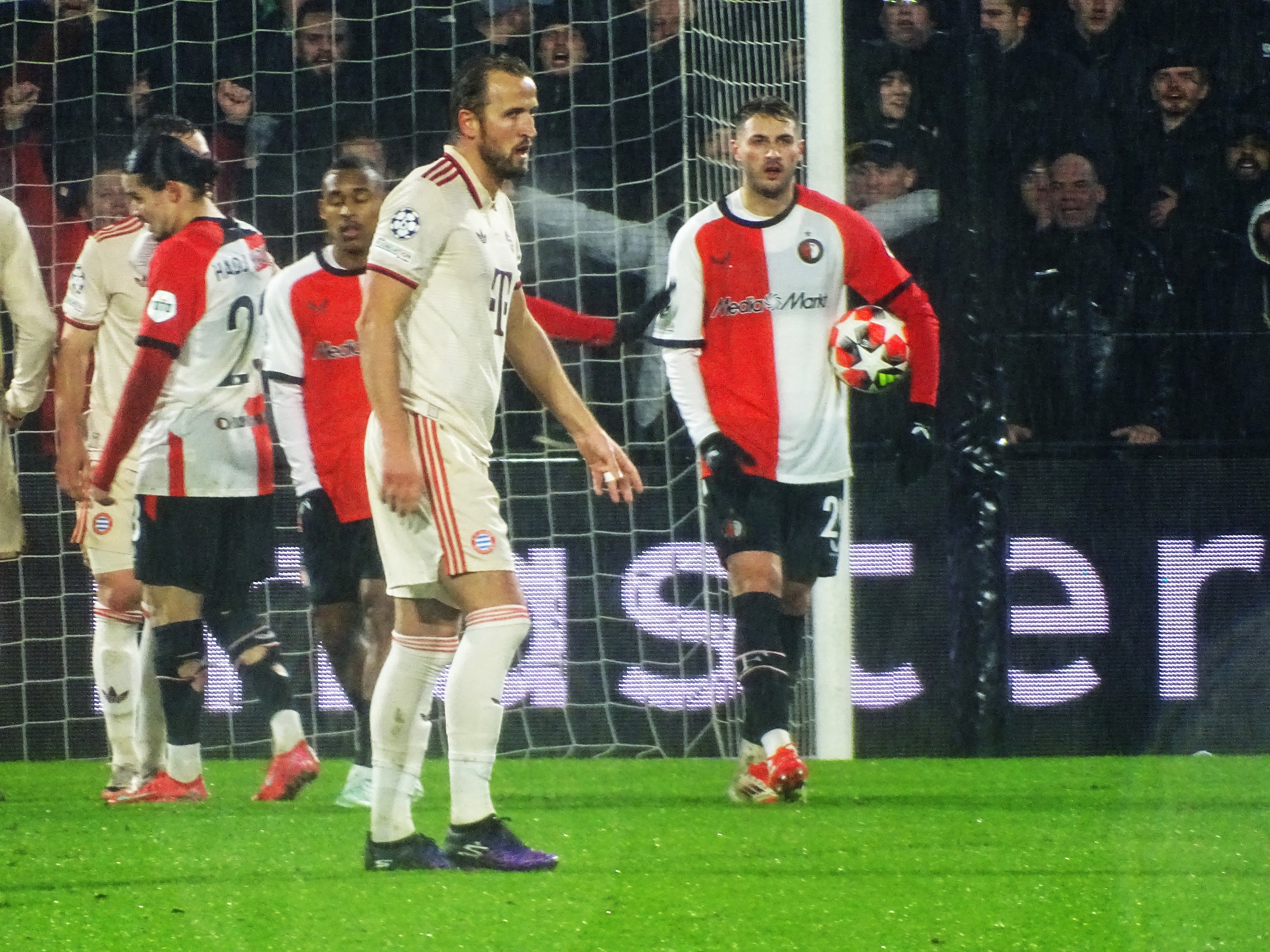 feyenoord-fc-bayern-munchen-3-0-jim-breeman-sports-photography-25