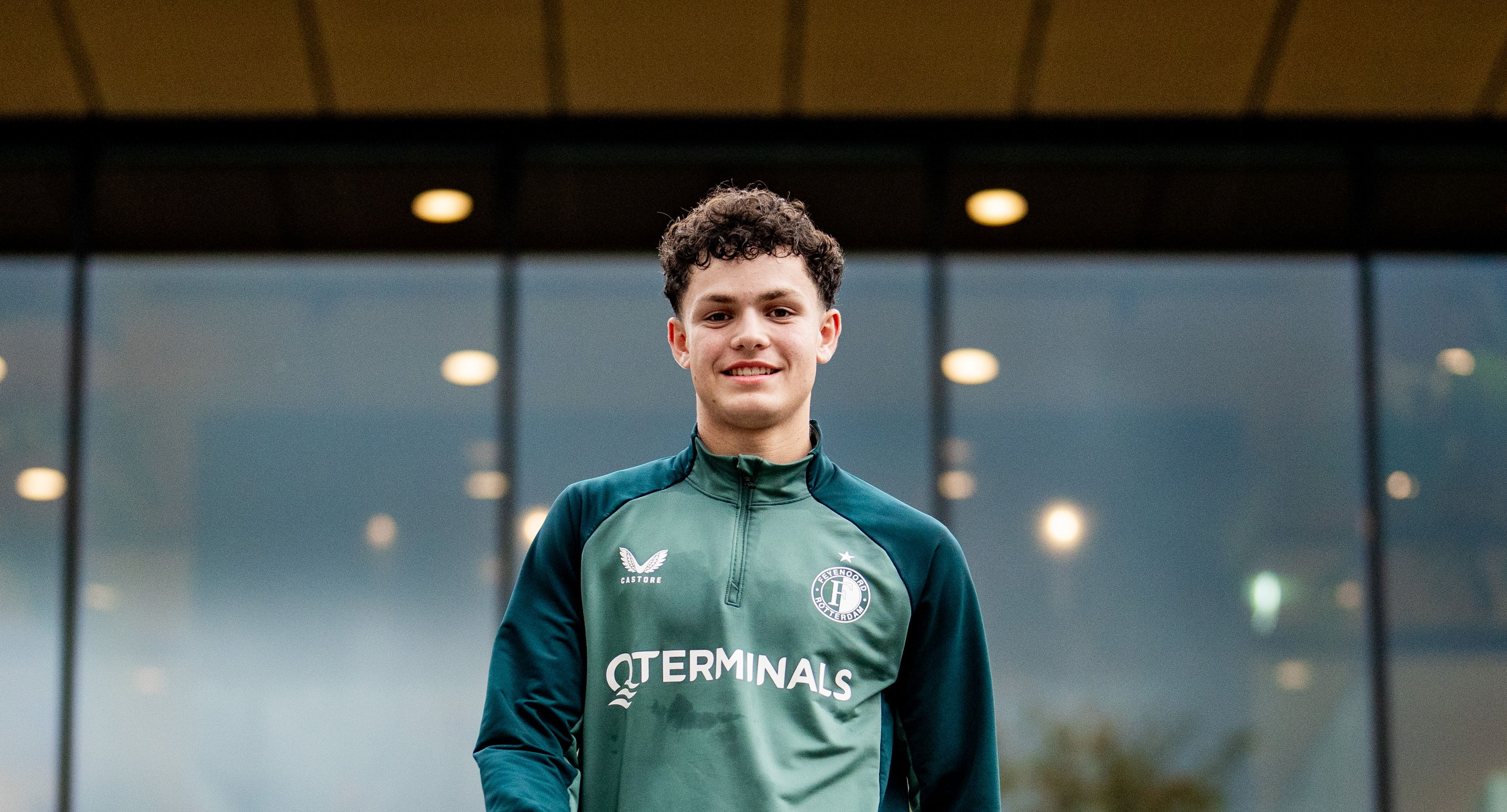 finn-baks-profcontract