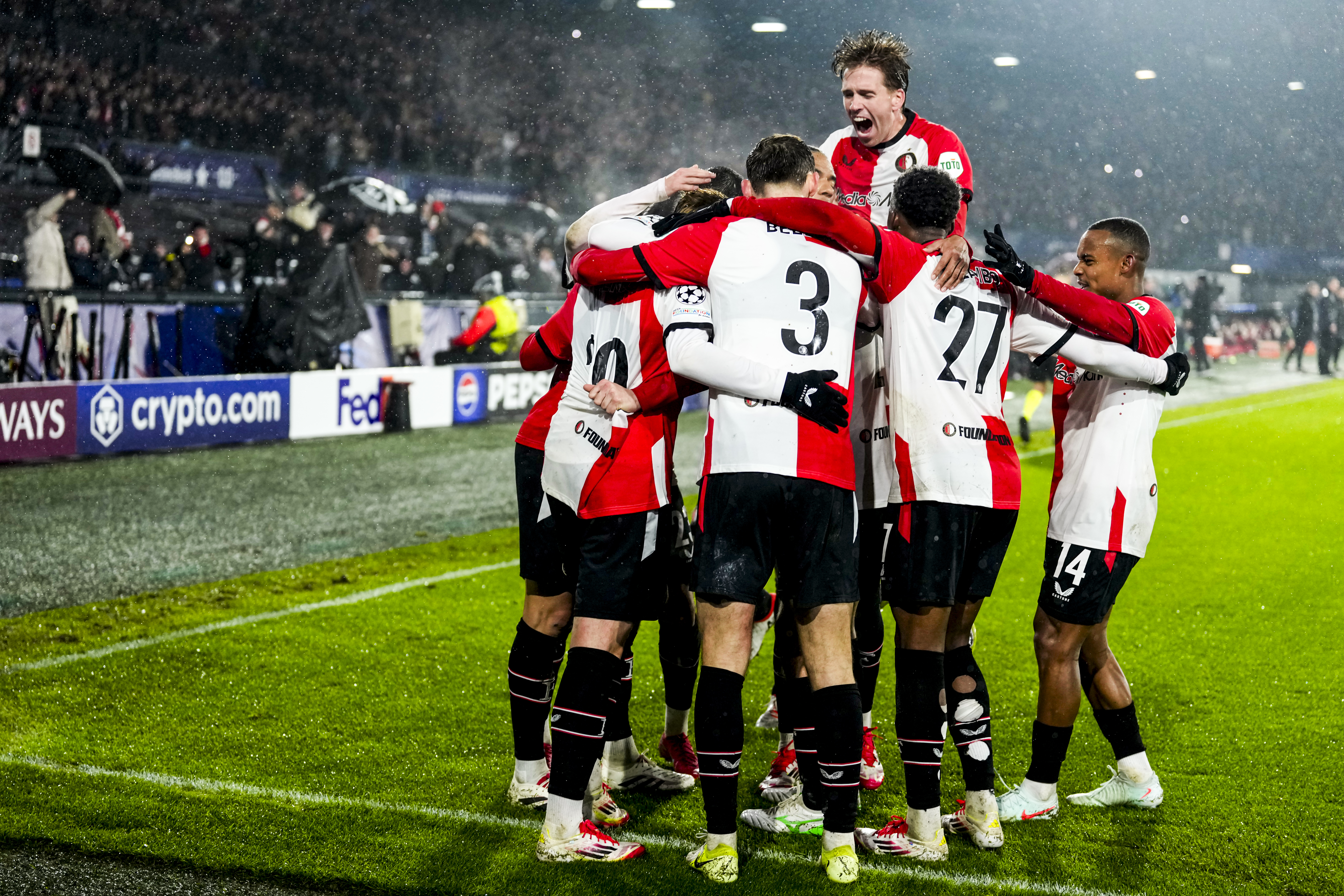 Feyenoord wint van Bayern München en zorgt voor volgende Europese stunt