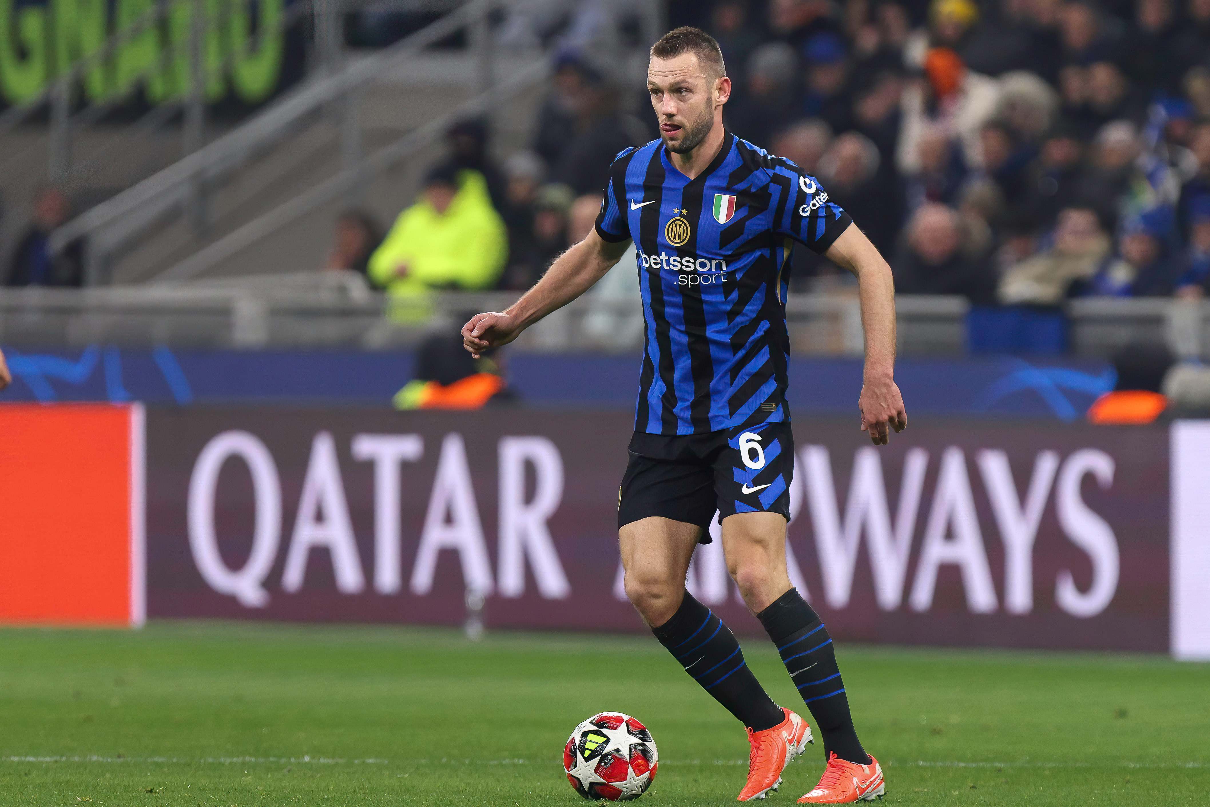 De Vrij kijkt uit naar achtste finale: "Feyenoord heeft nog steeds een speciaal plekje in mijn hart"