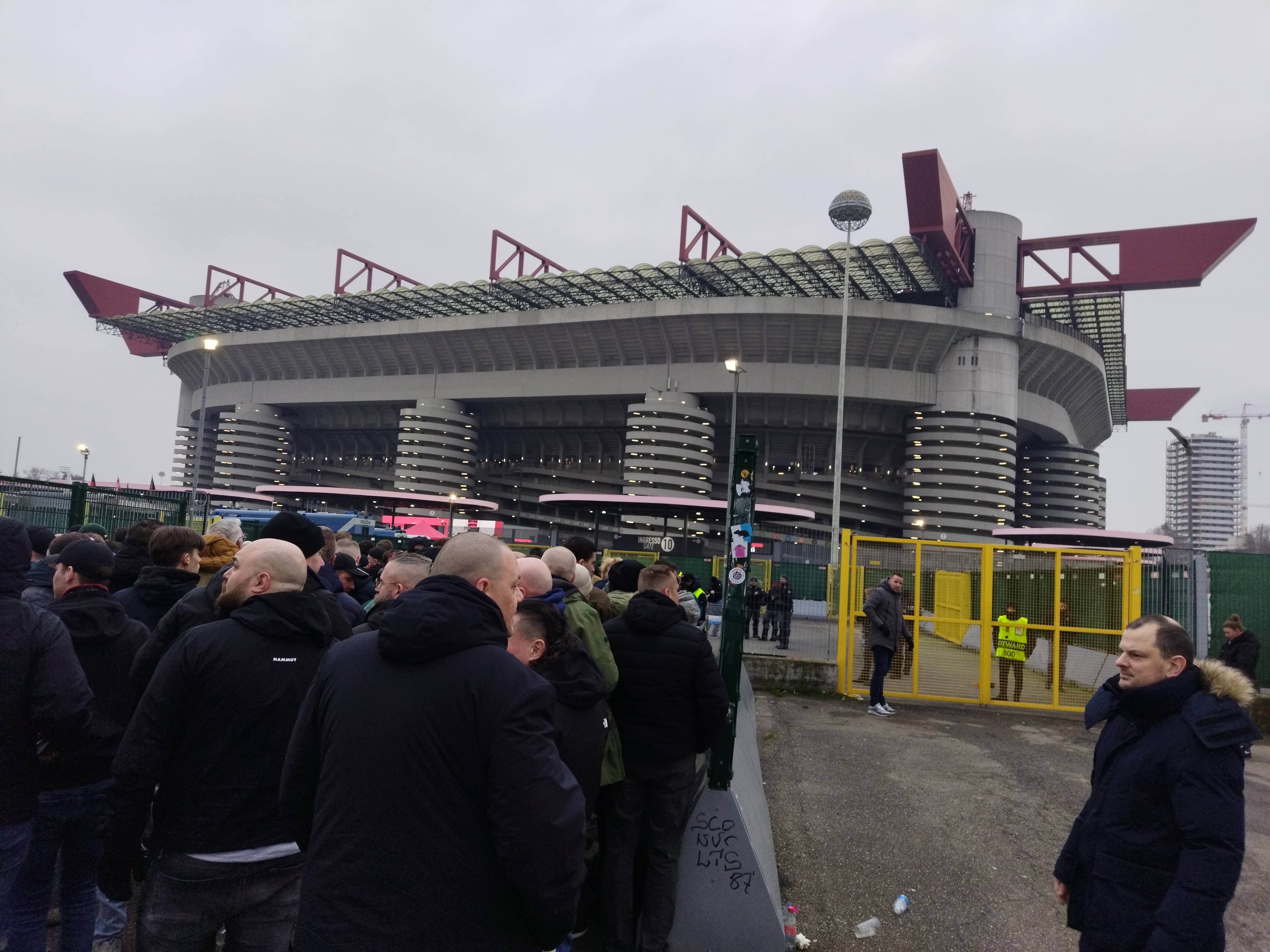 Foto's AC Milan - Feyenoord (1-1)