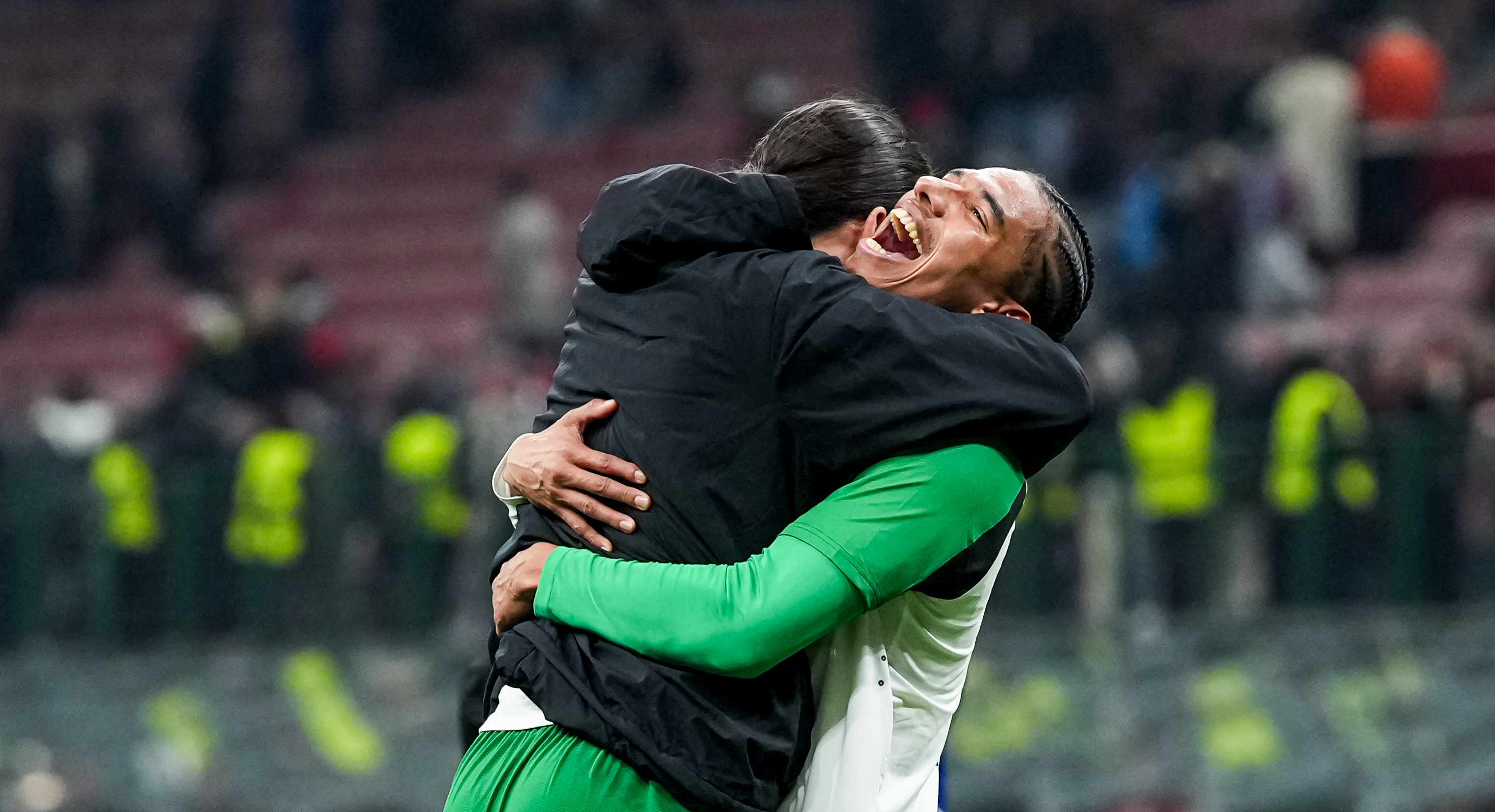 Teruggekeerde Stengs blij met teamprestatie: "Dit smaakt naar meer"