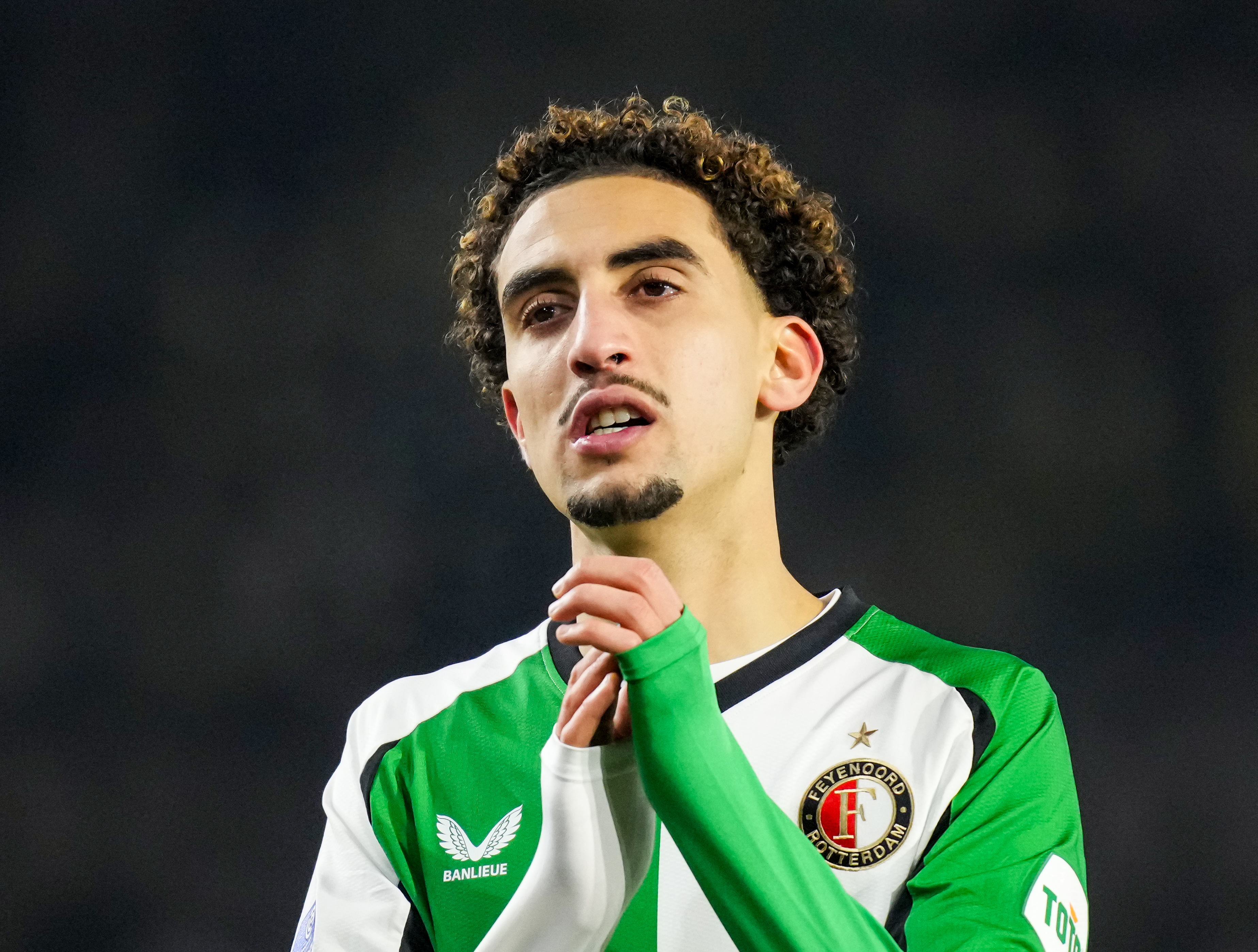 Vermoedelijke opstellingen • Basisdebuut voor Targhalline, Carranza in de spits