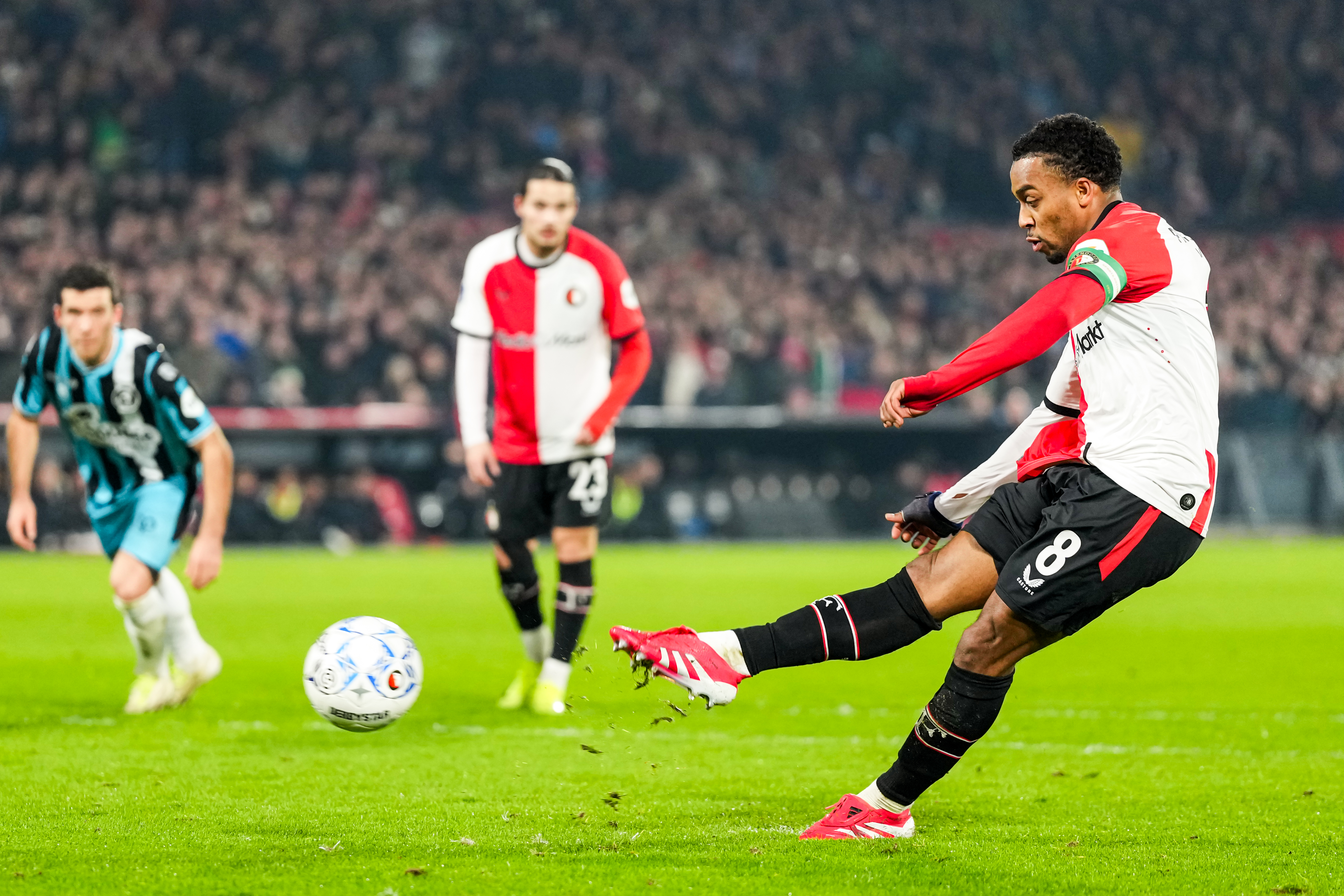 Liveblog • Feyenoord wint ruim Sparta • 3-0 [FT]