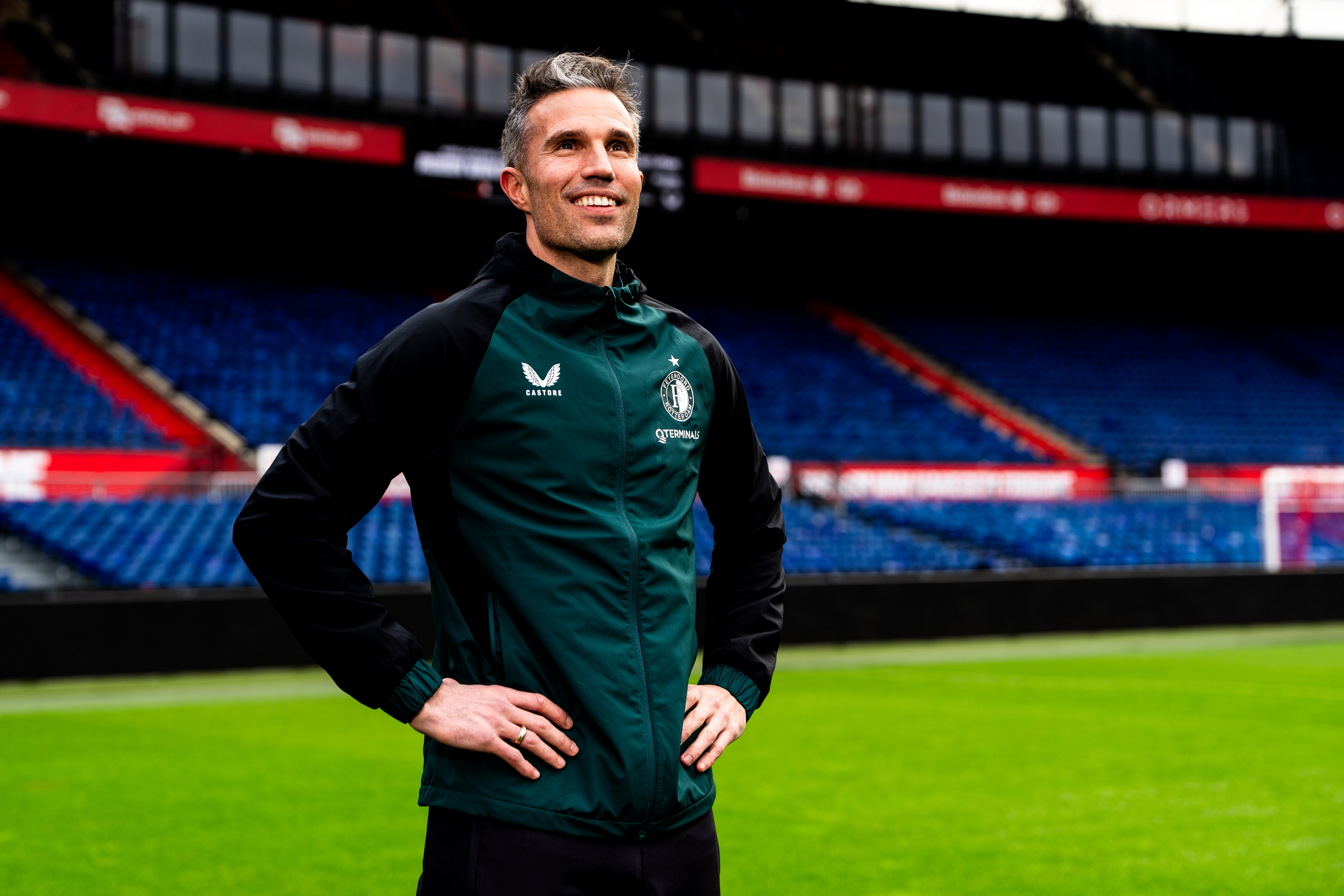 Van Persie blij met voorbereiding op N.E.C.: "Grootste winst van afgelopen week"