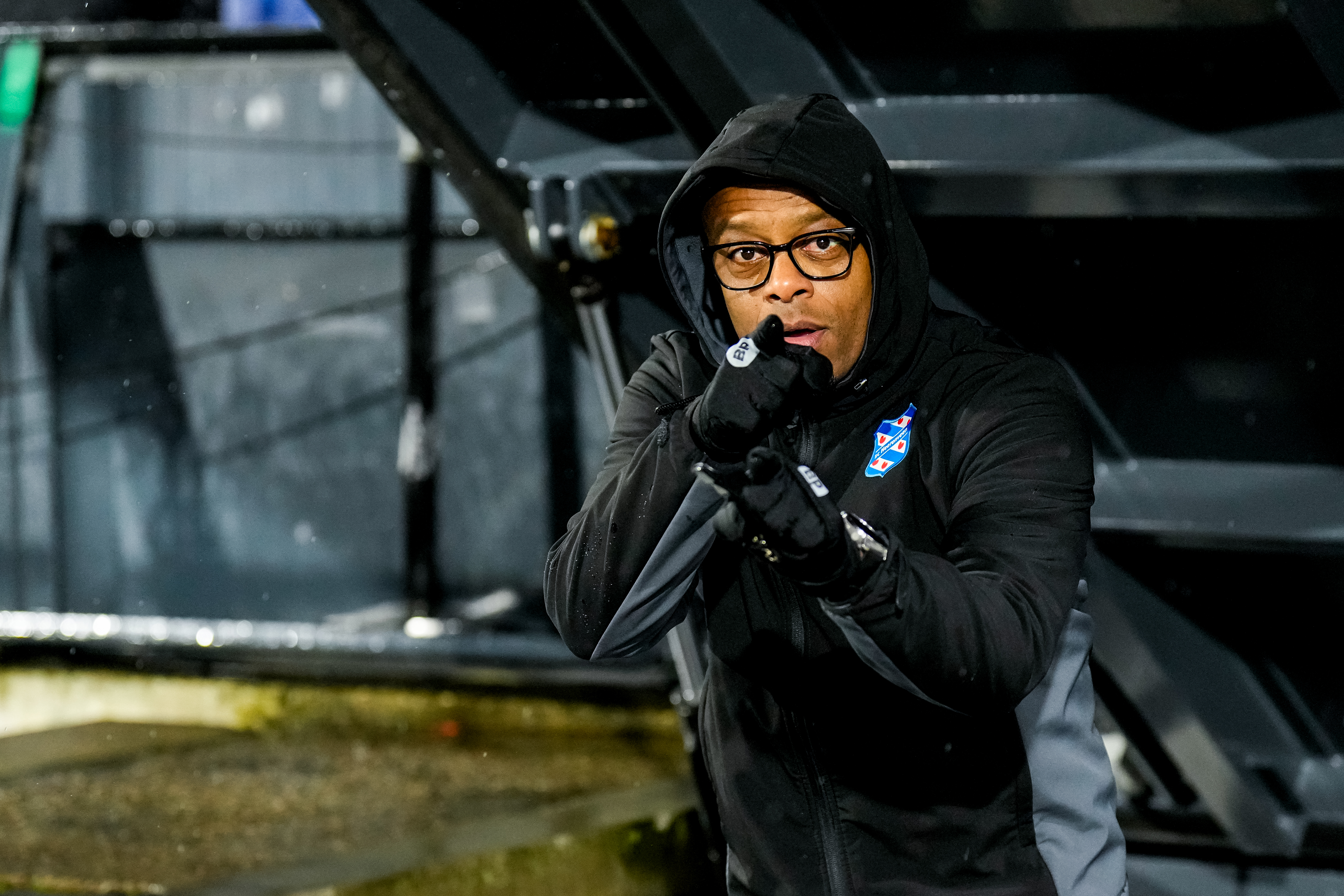 'Van Persie neemt twee stafleden mee van Heerenveen naar Rotterdam'