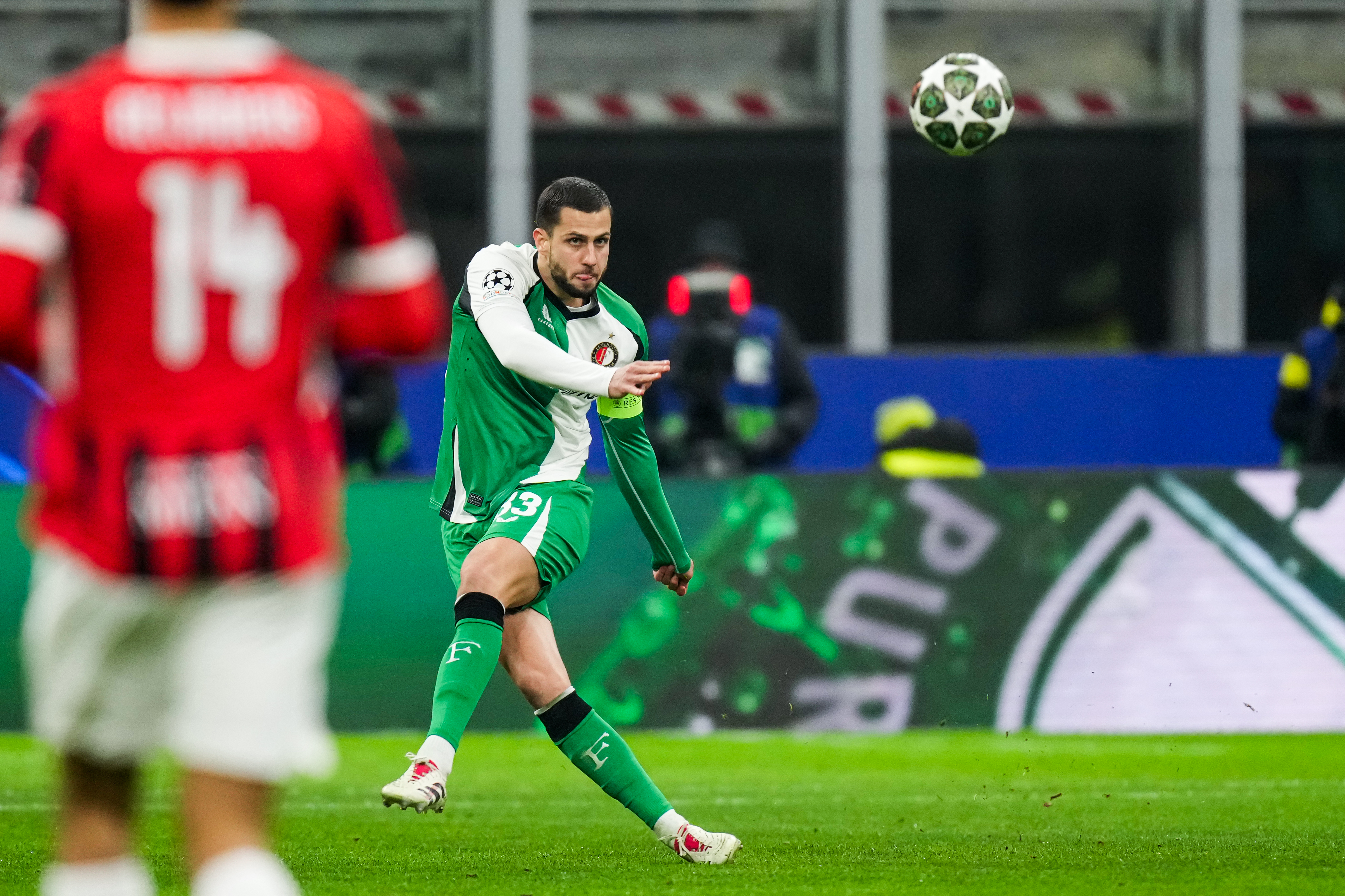 Dávid Hancko opgenomen in Champions League Team of the Week