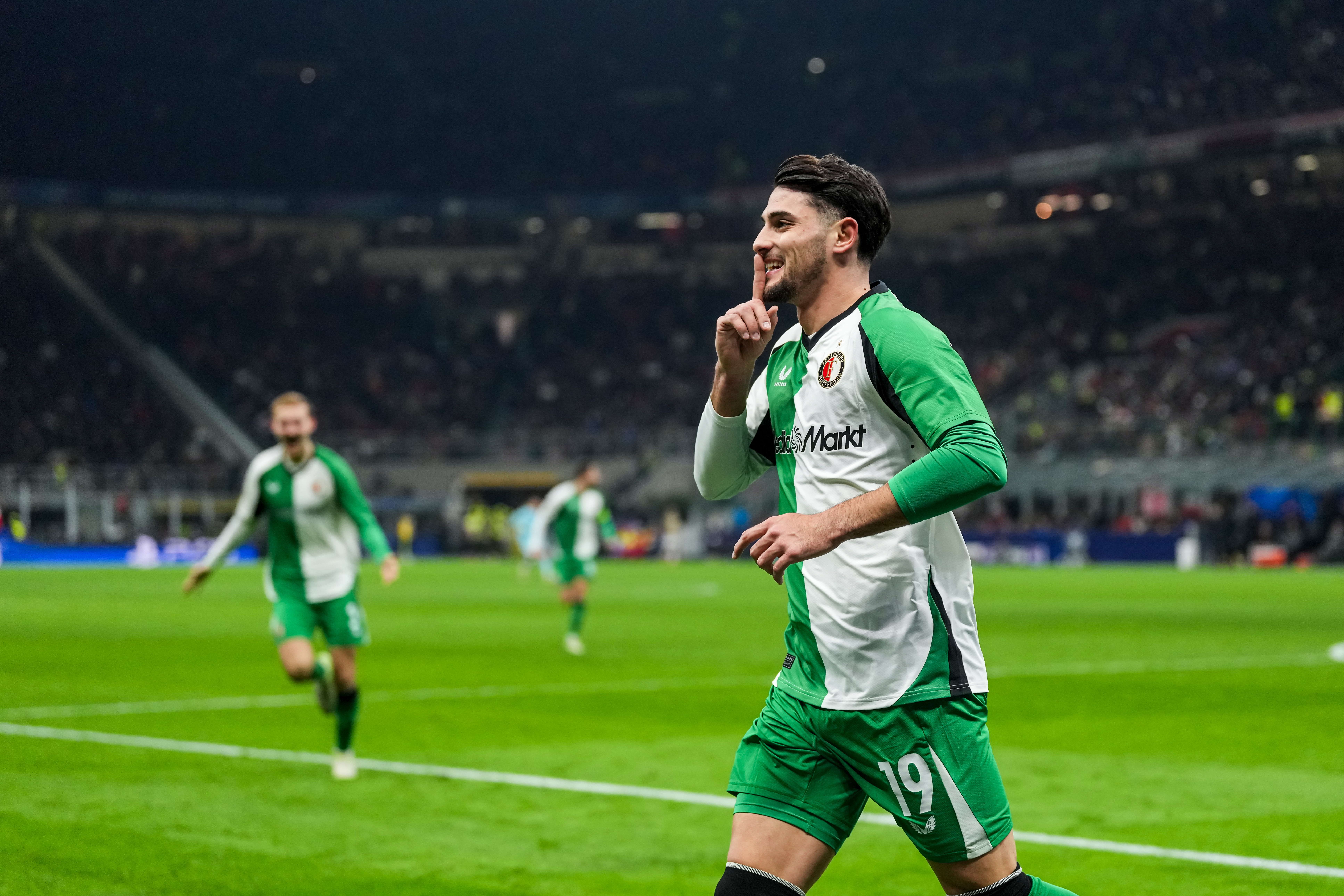'Julián Carranza nadert transfer naar Leicester City'