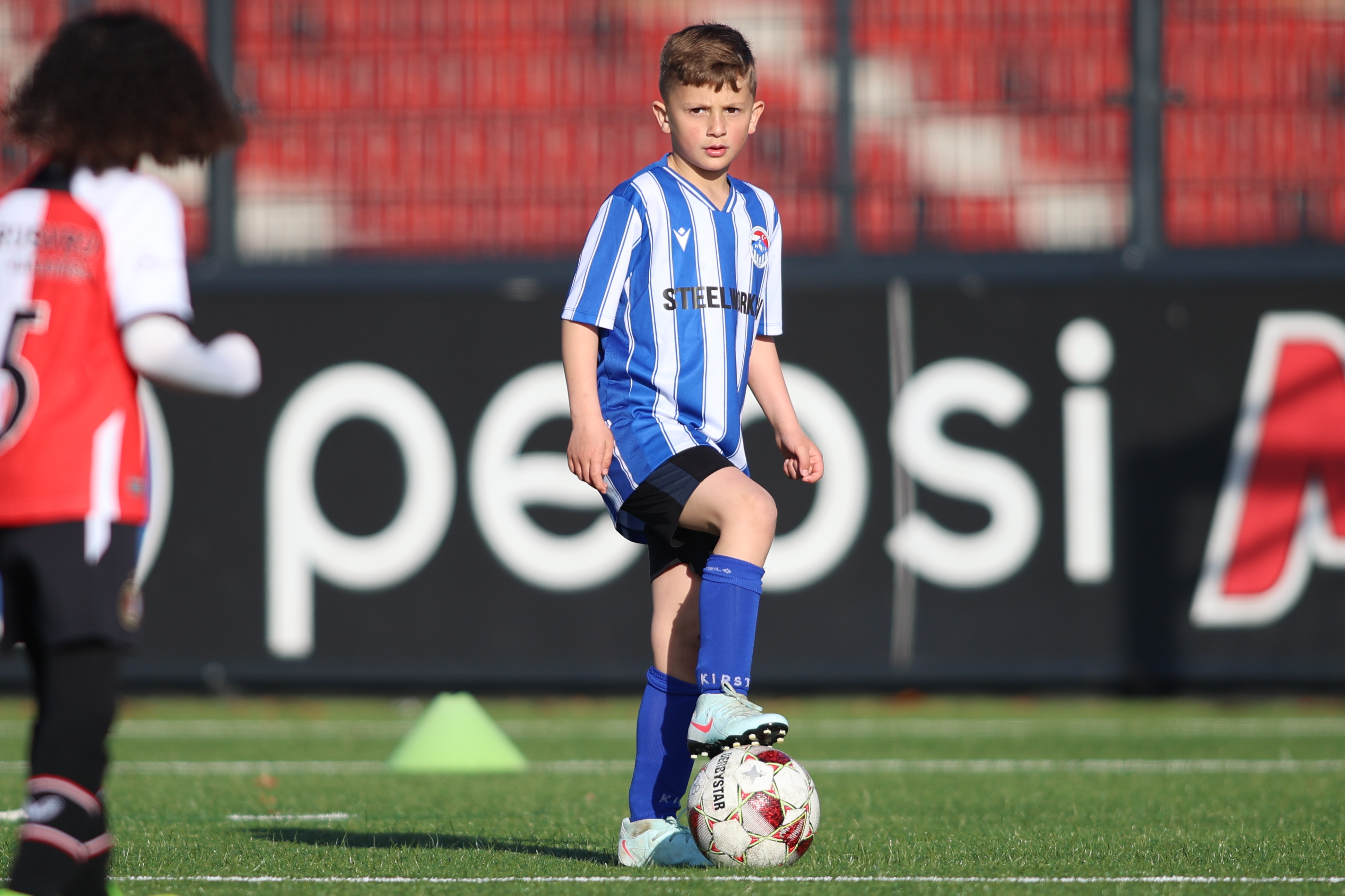 feyenoord-o8-haagse-vv-bmt-jim-breeman-sports-photography-5