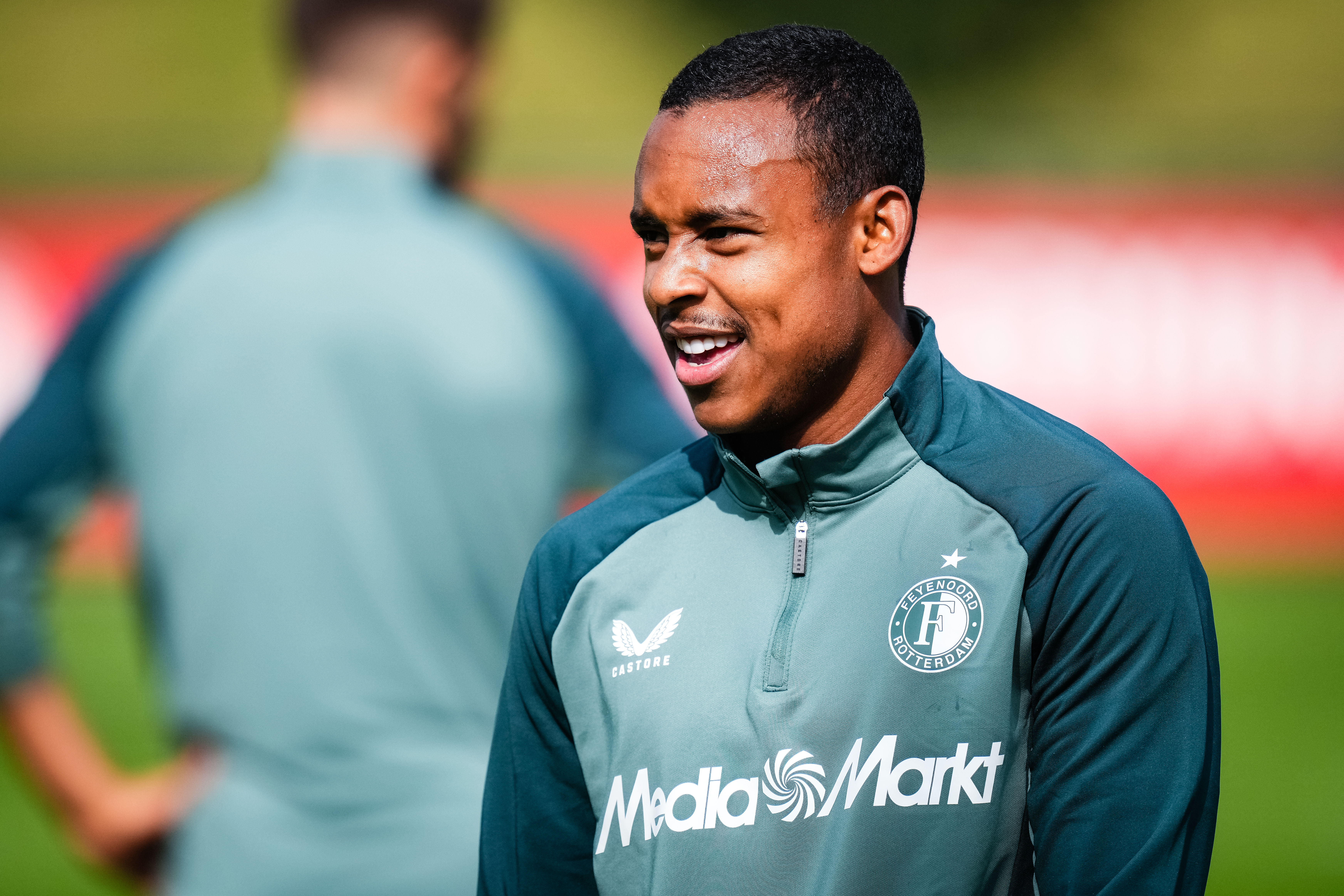 Feyenoord met 22 spelers naar Milaan; Paixão ontbreekt