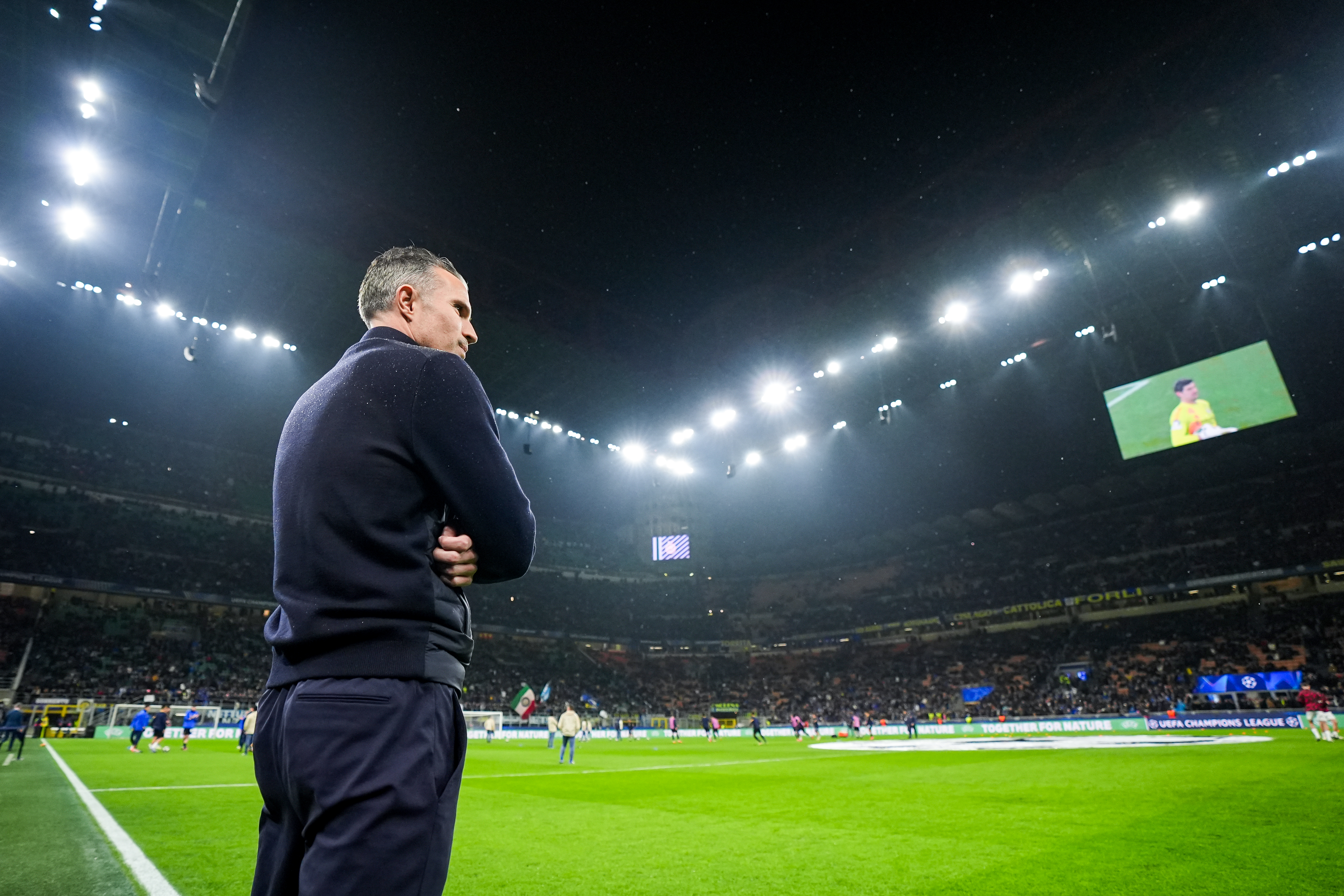 Van Persie blij met supporters: "Ik vond dat heel mooi om te zien"