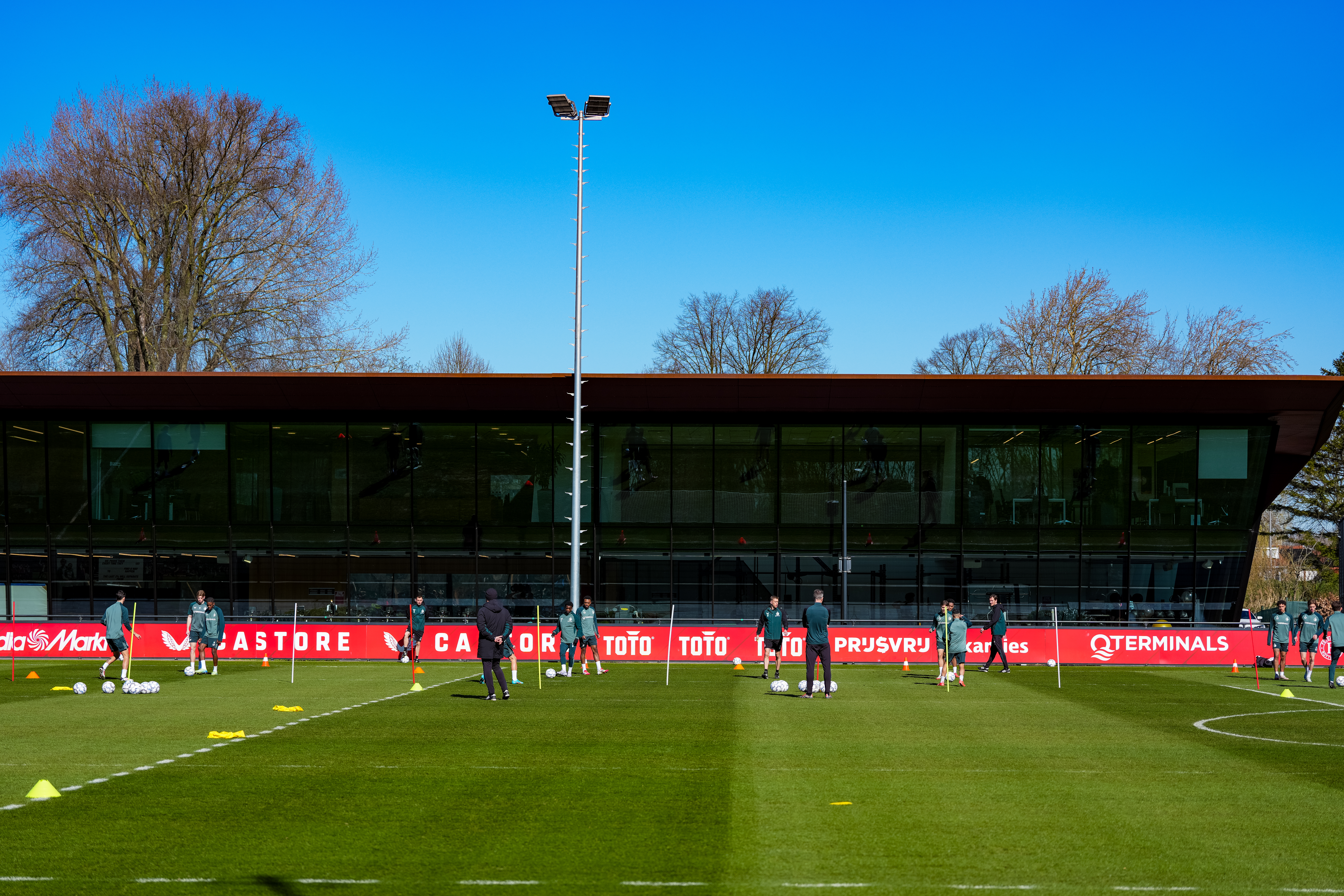 Datums voor open trainingen tijdens voorbereiding bekend