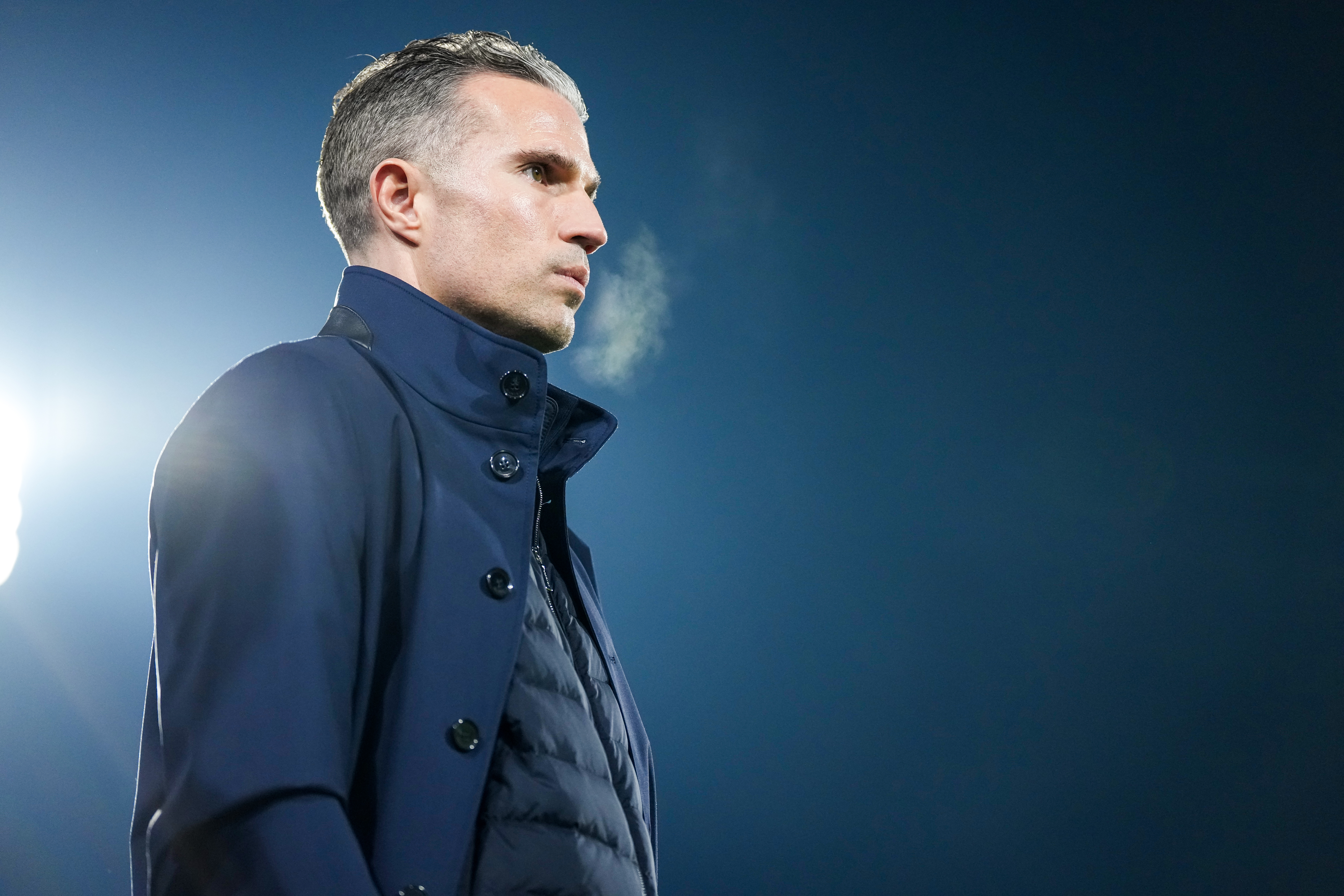 Opstelling Feyenoord • Van Persie kiest voor Smal en Beelen