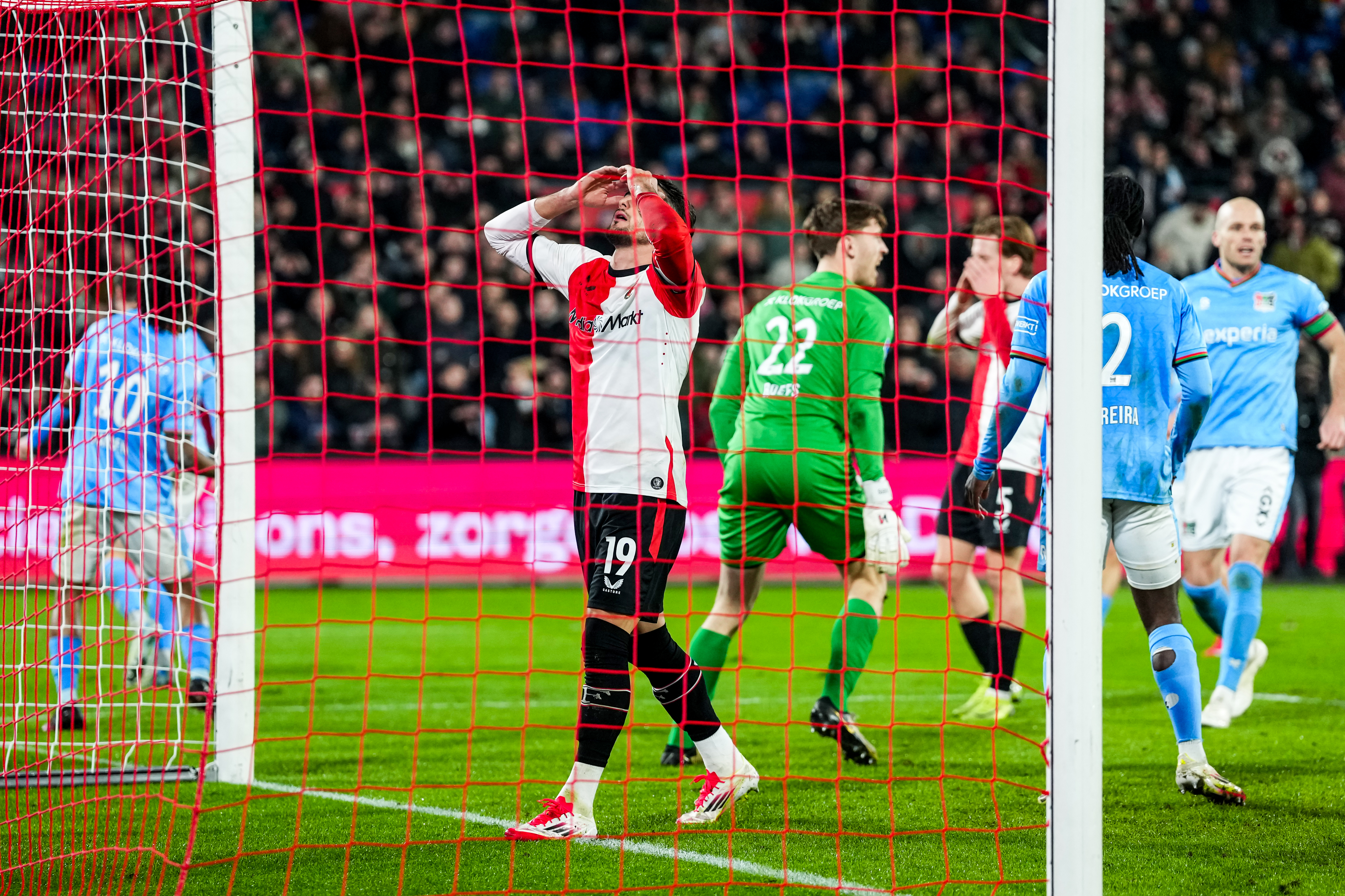 Feyenoord is een tandeloos monster: Slechts vier ploegen scoorden dit kalenderjaar minder doelpunten