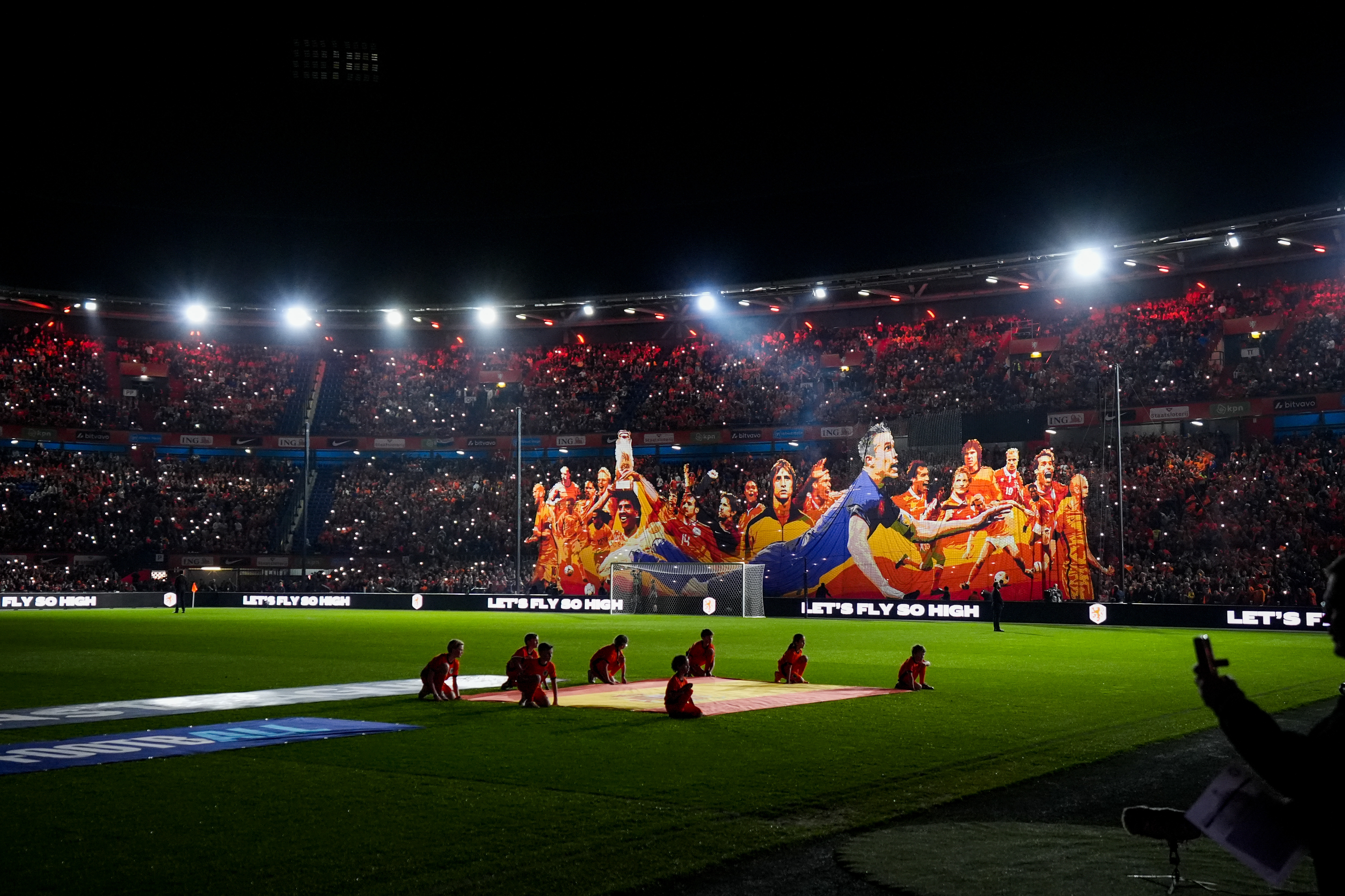 De Kuip decor voor WK-kwalificatieduel tegen Polen