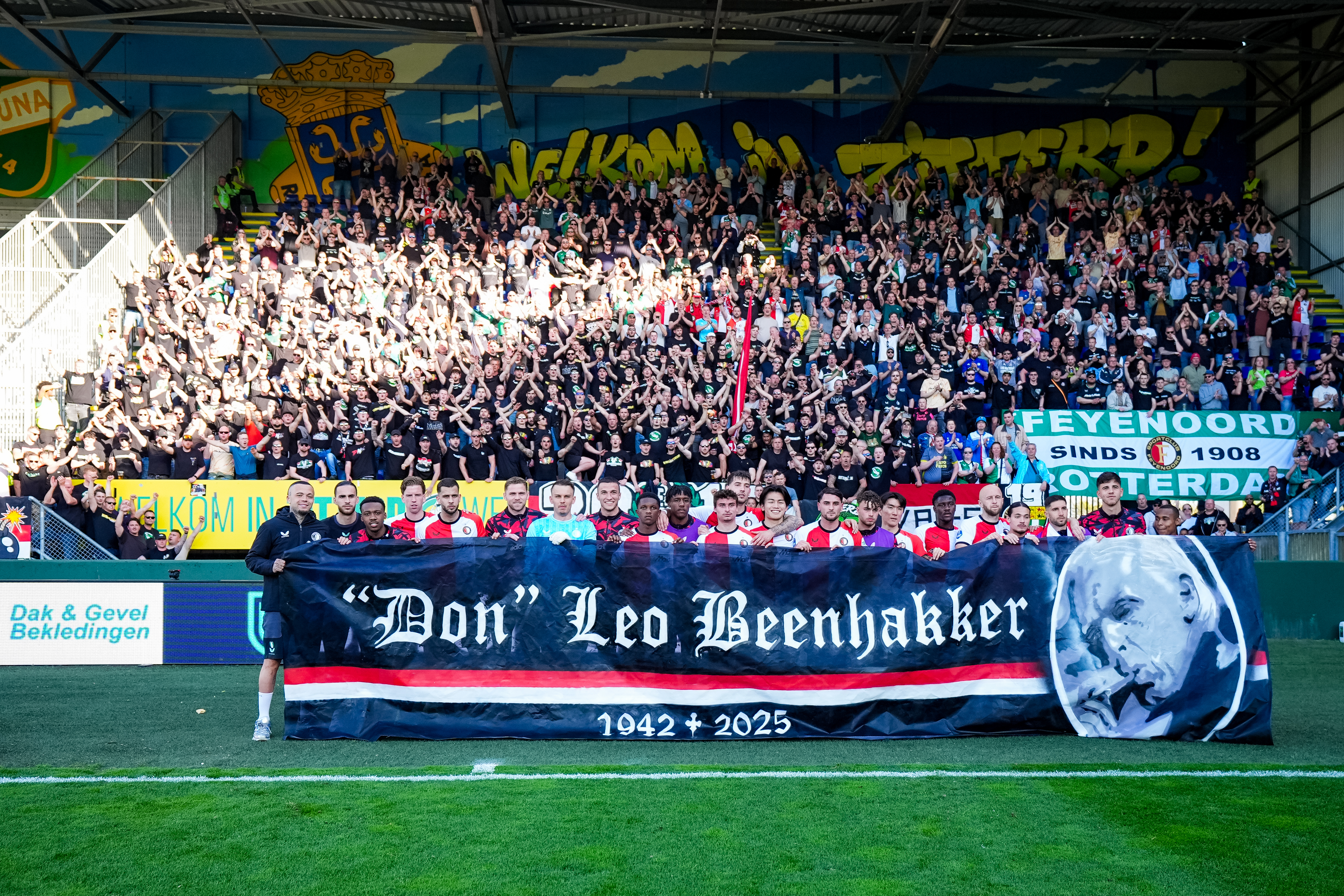 Woensdagmiddag mogelijkheid tot laatste groet Leo Beenhakker