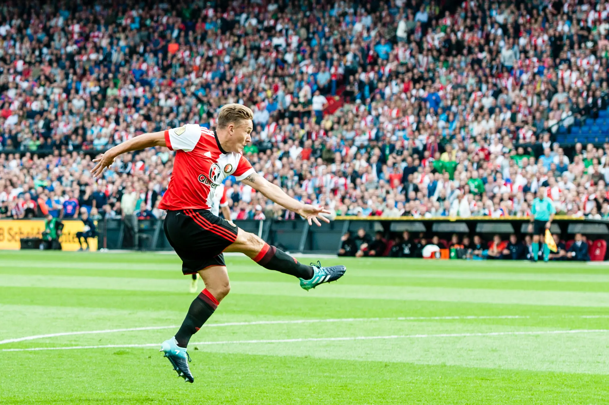 Toornstra over bedreigingen in Feyenoord-tijd: “Heb daar een keer aangifte tegen gedaan”