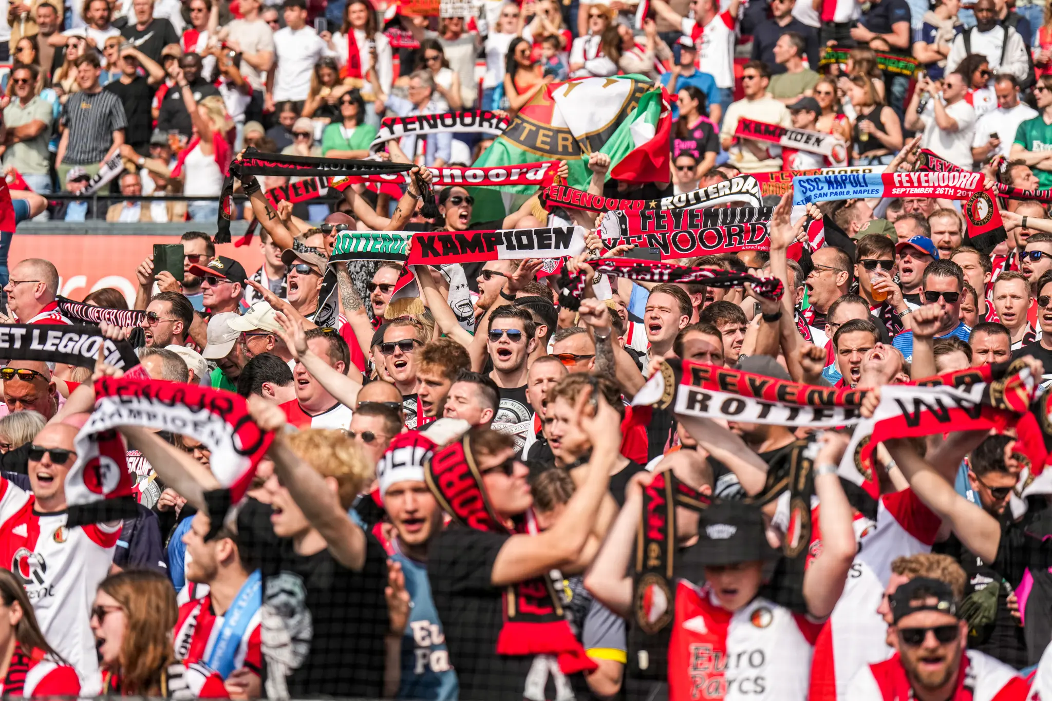 yv2023514yv2023514a1b00696