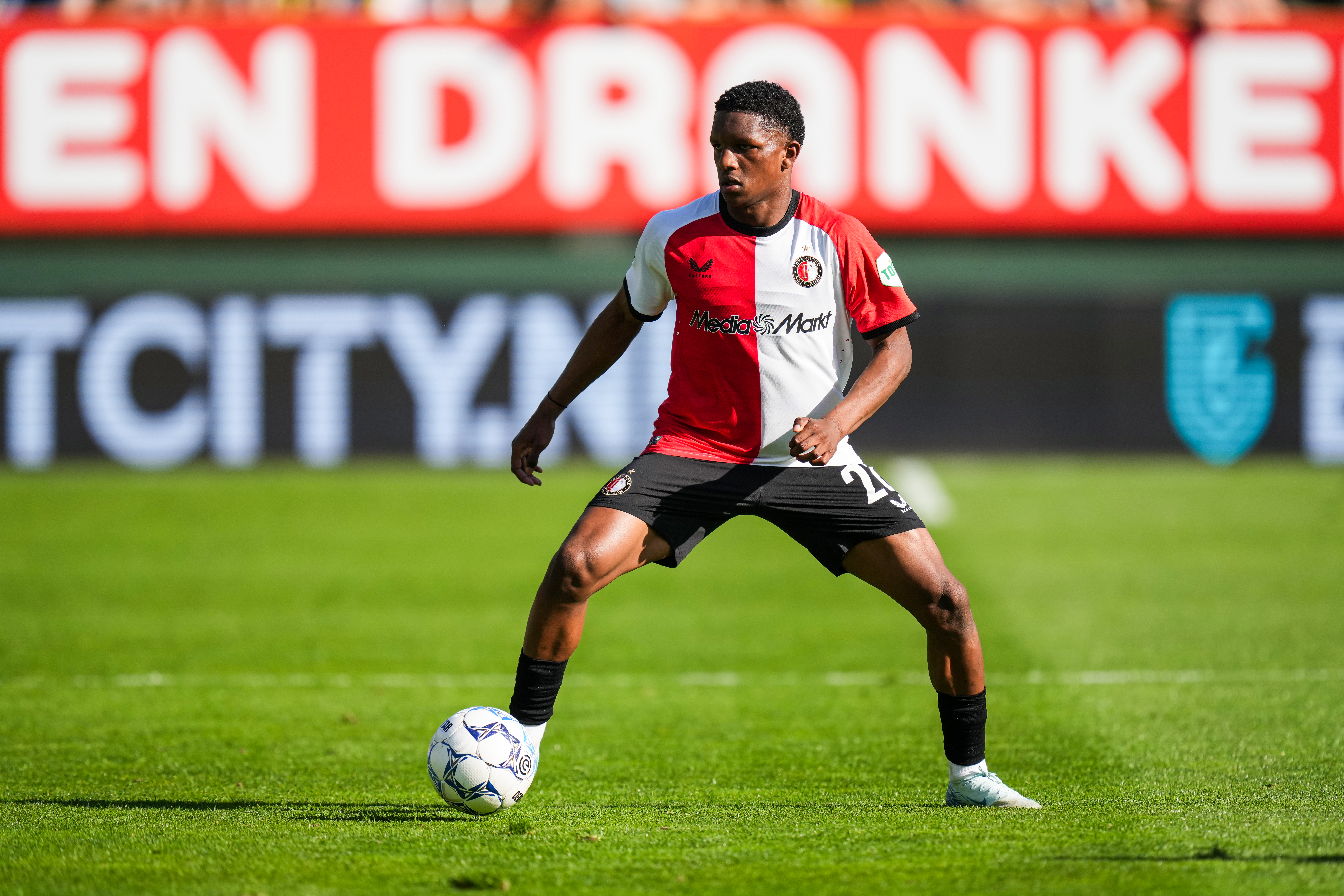 Officieel • Givairo Read verlengt zijn contract tot 2029