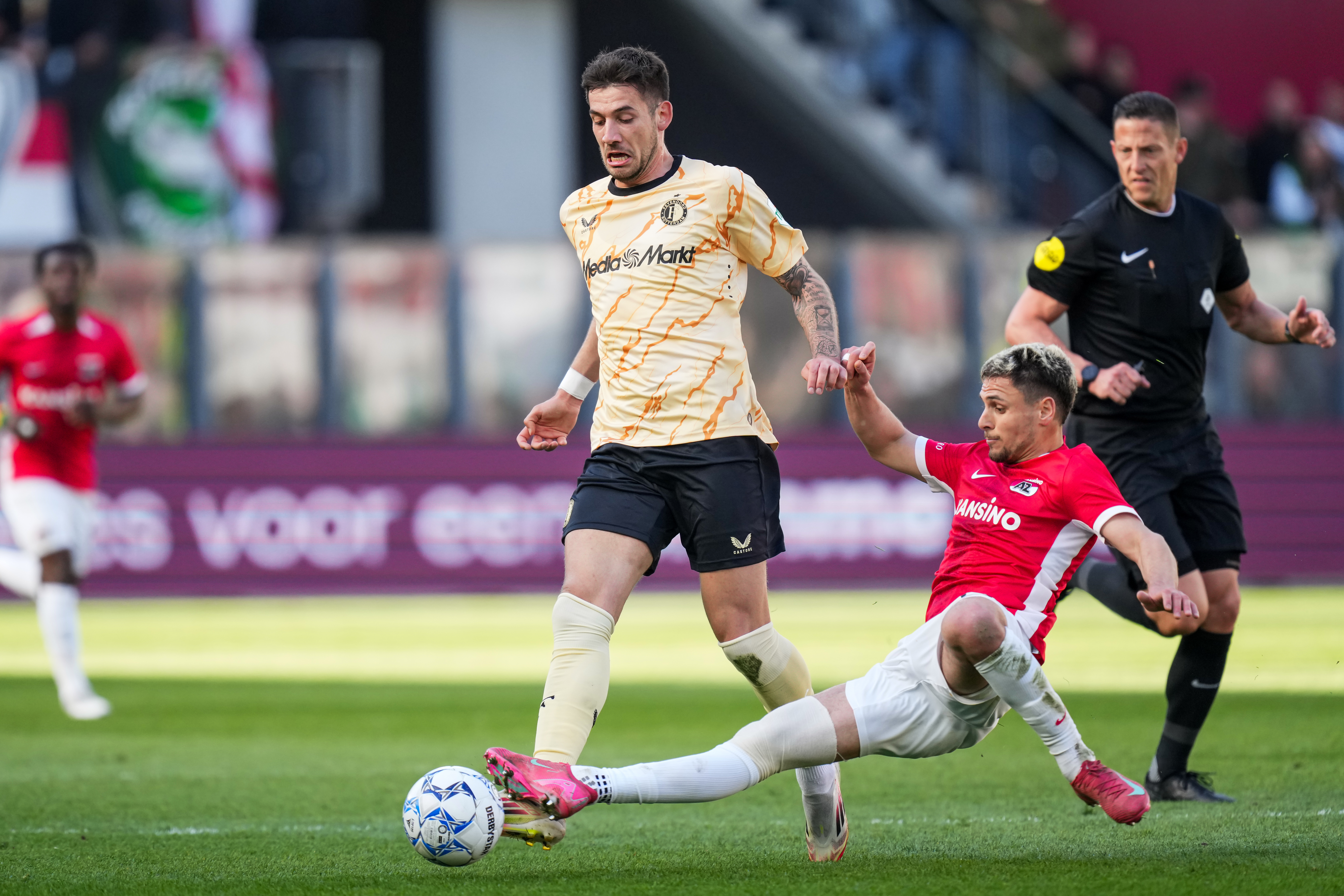 Moder na moeilijk duel tegen AZ: "De drie punten zijn het belangrijkste"