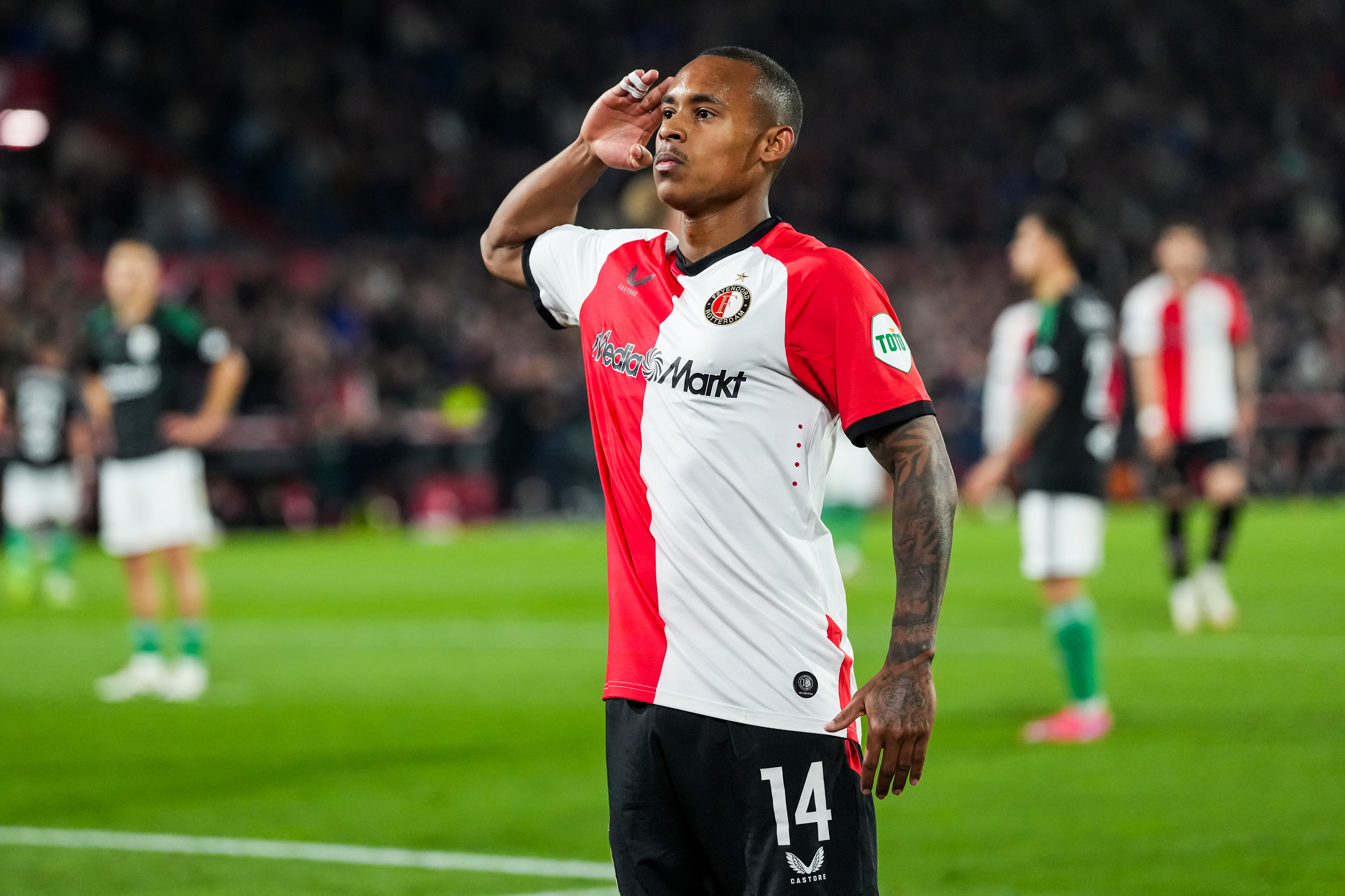 'Marseille probeerde Paixão te huren: Feyenoord veegt Franse biedingen van tafel'