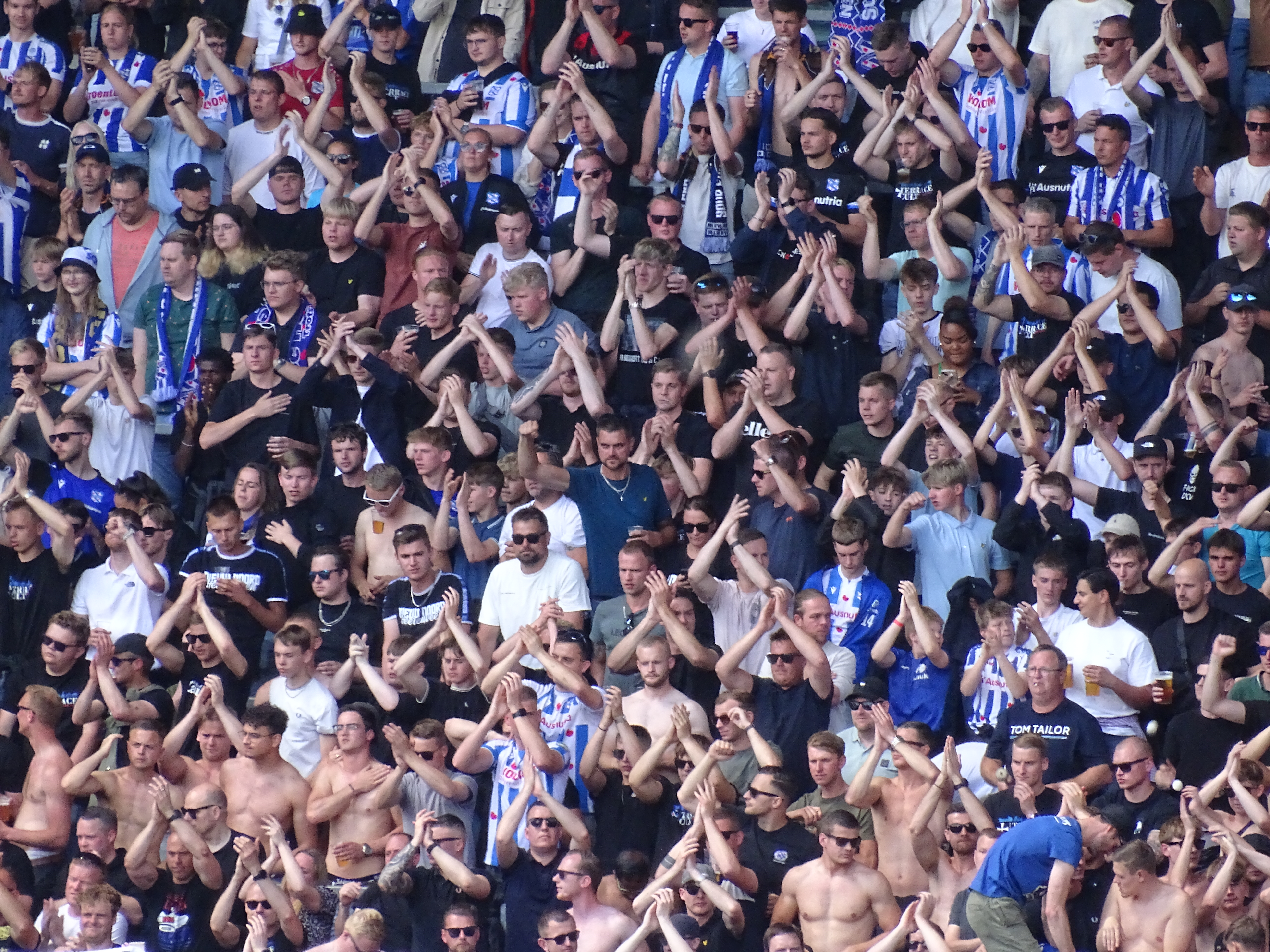 sc-heerenveen-feyenoord-2-0-jim-breeman-sports-photography-24