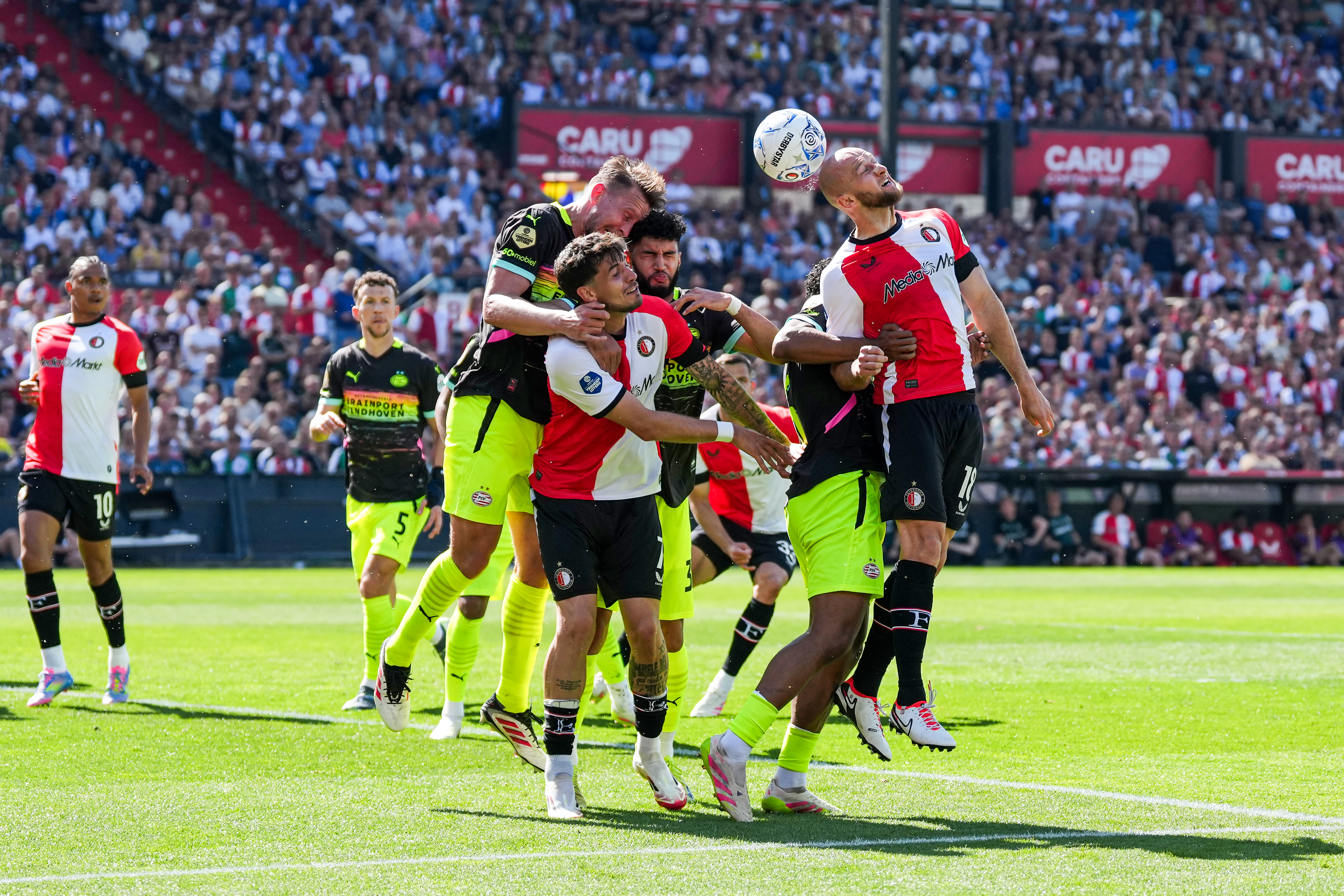 Beoordeel de spelers van Feyenoord na het thuisduel tegen PSV