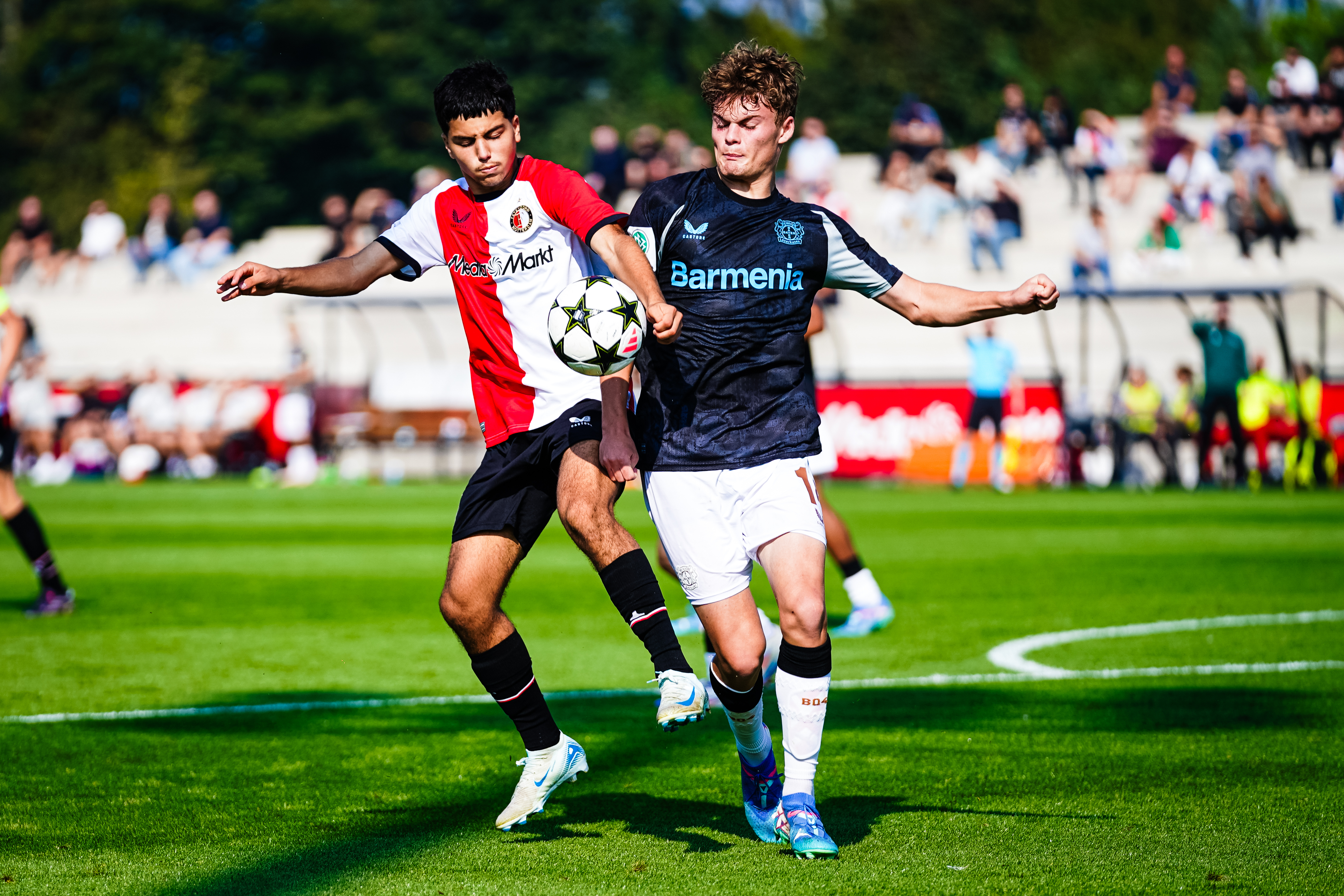 'Talent El Harmouz krijgt kans bij eerste elftal in voorbereiding'