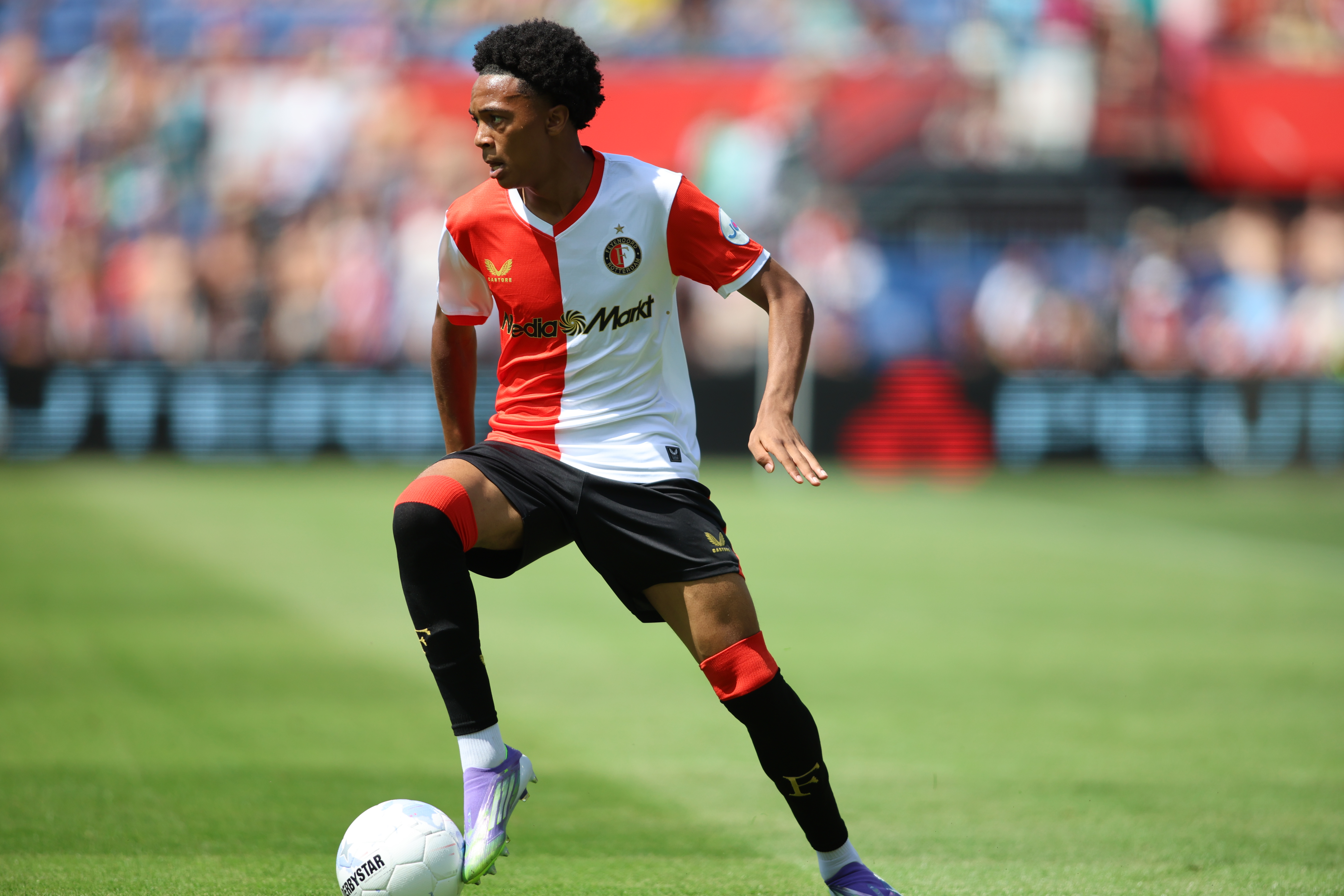 Twee Feyenoord-talenten trainen mee met eerste elftal
