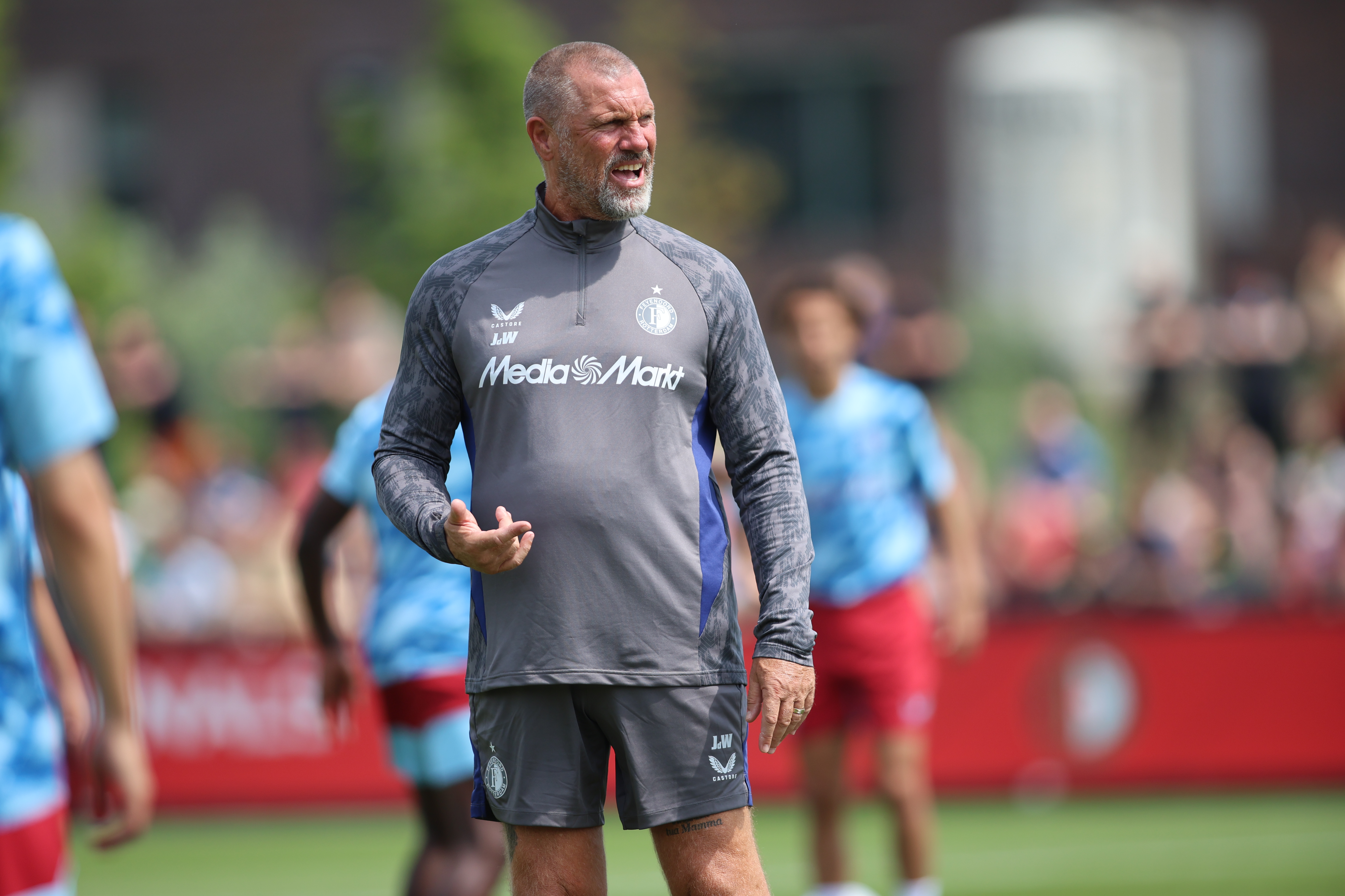 “Spelers vinden het lekker dat John de Wolf er altijd bij is”
