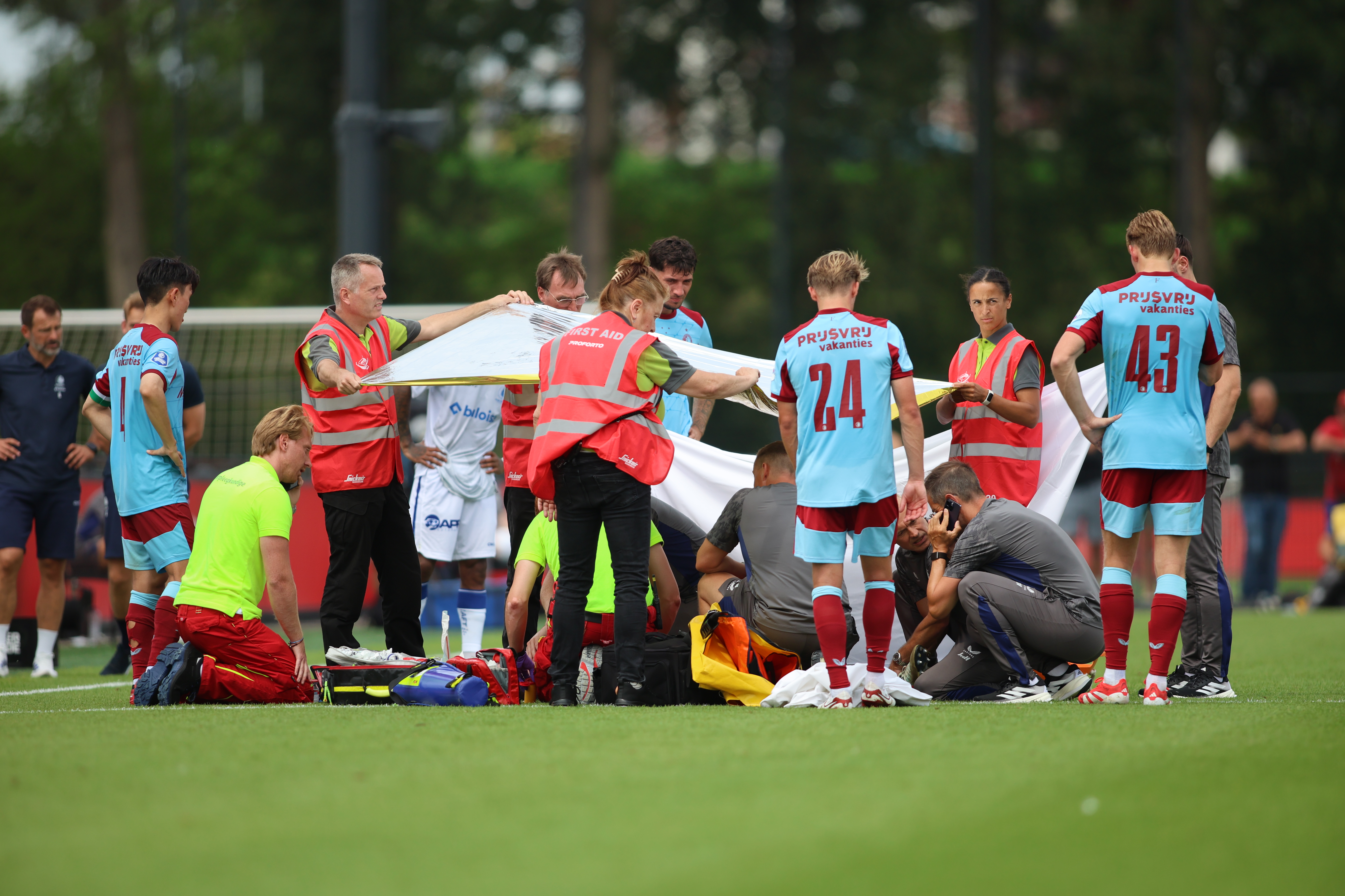 Beelen loopt zware blessure op in oefenduel tegen Gent