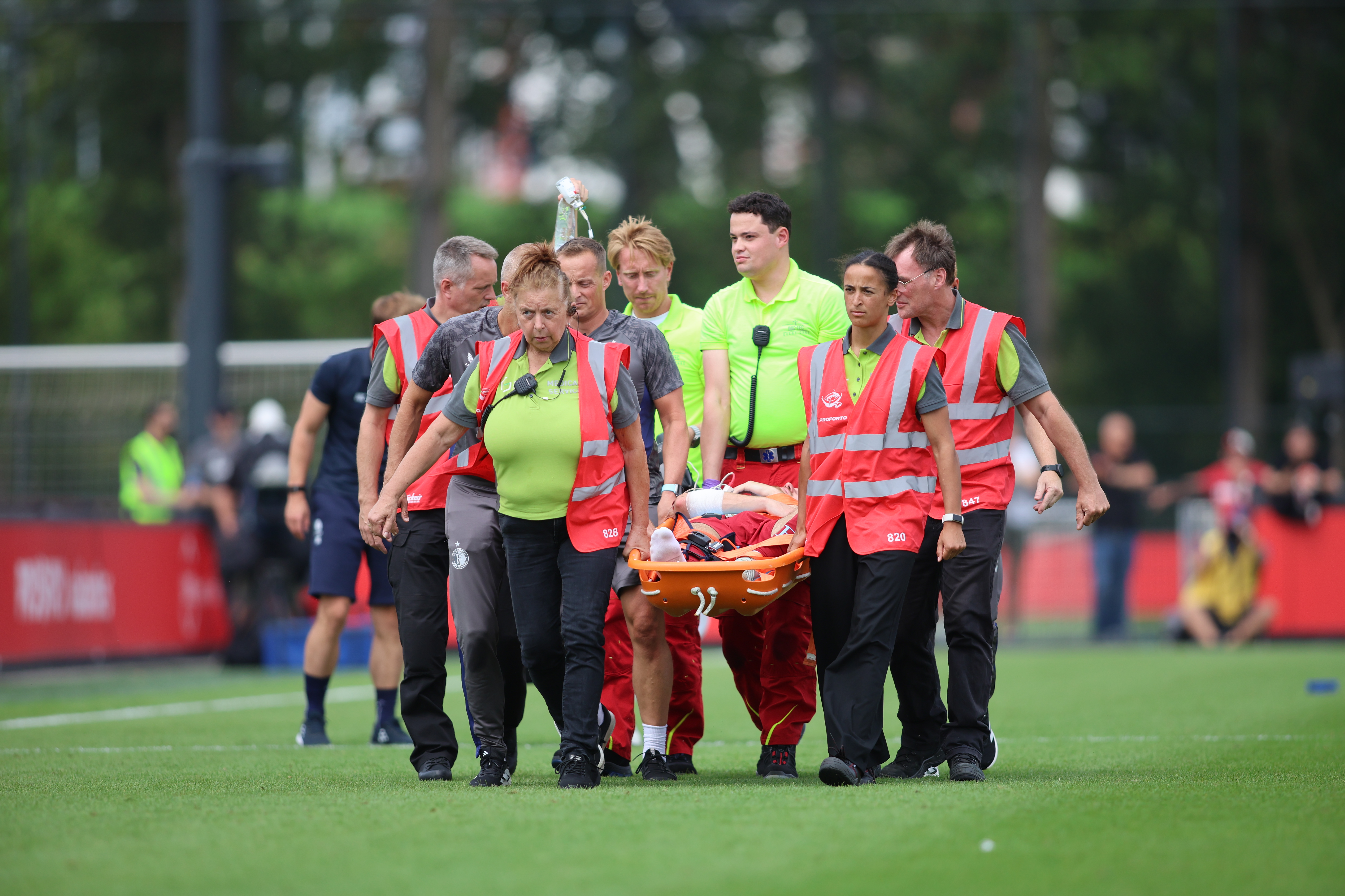 Thomas Beelen injury - Jim Breeman Sports Photography