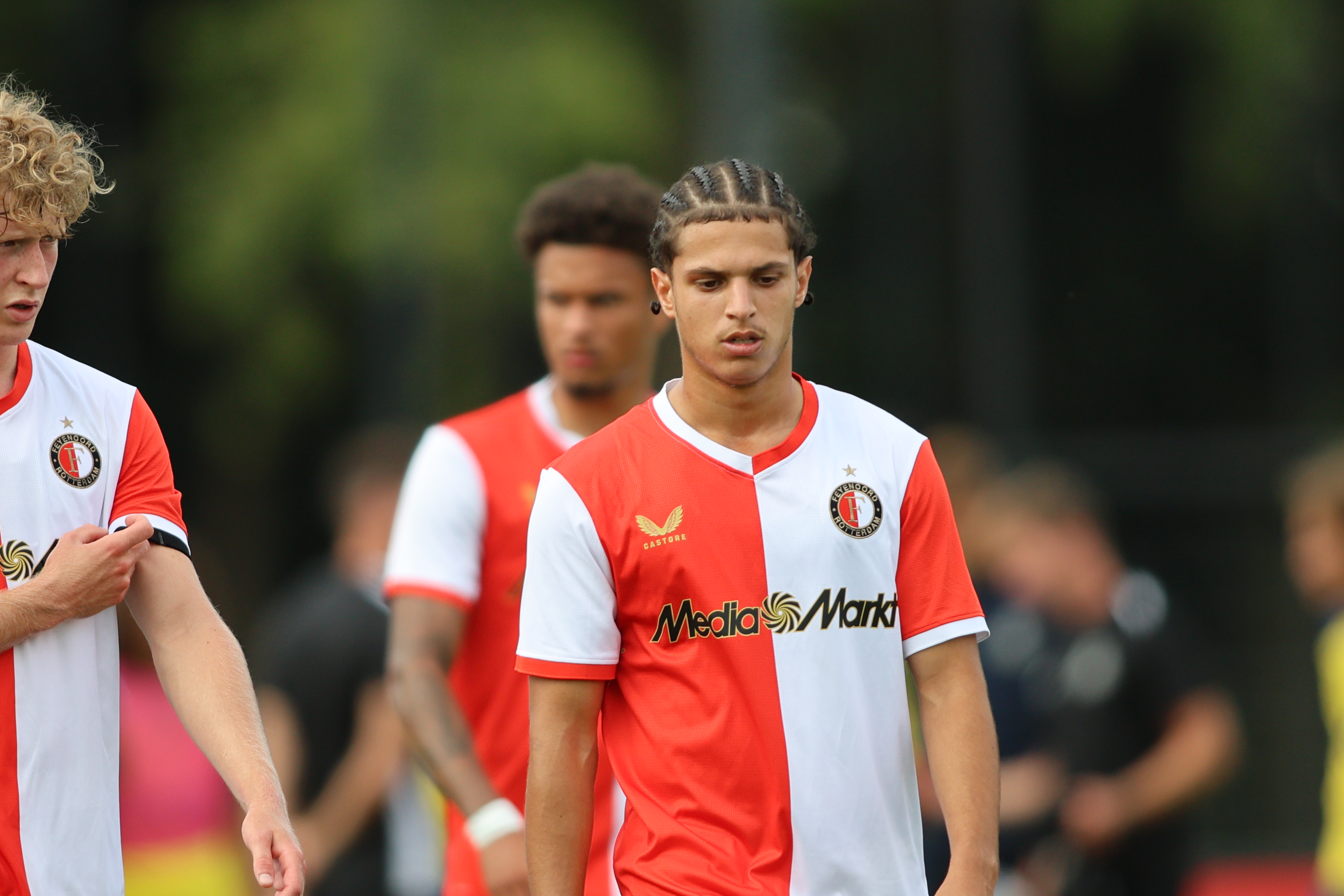 ayoub-ouarghi-vs-union-saint-gilloise-o23-jim-breeman-sports-photography-40