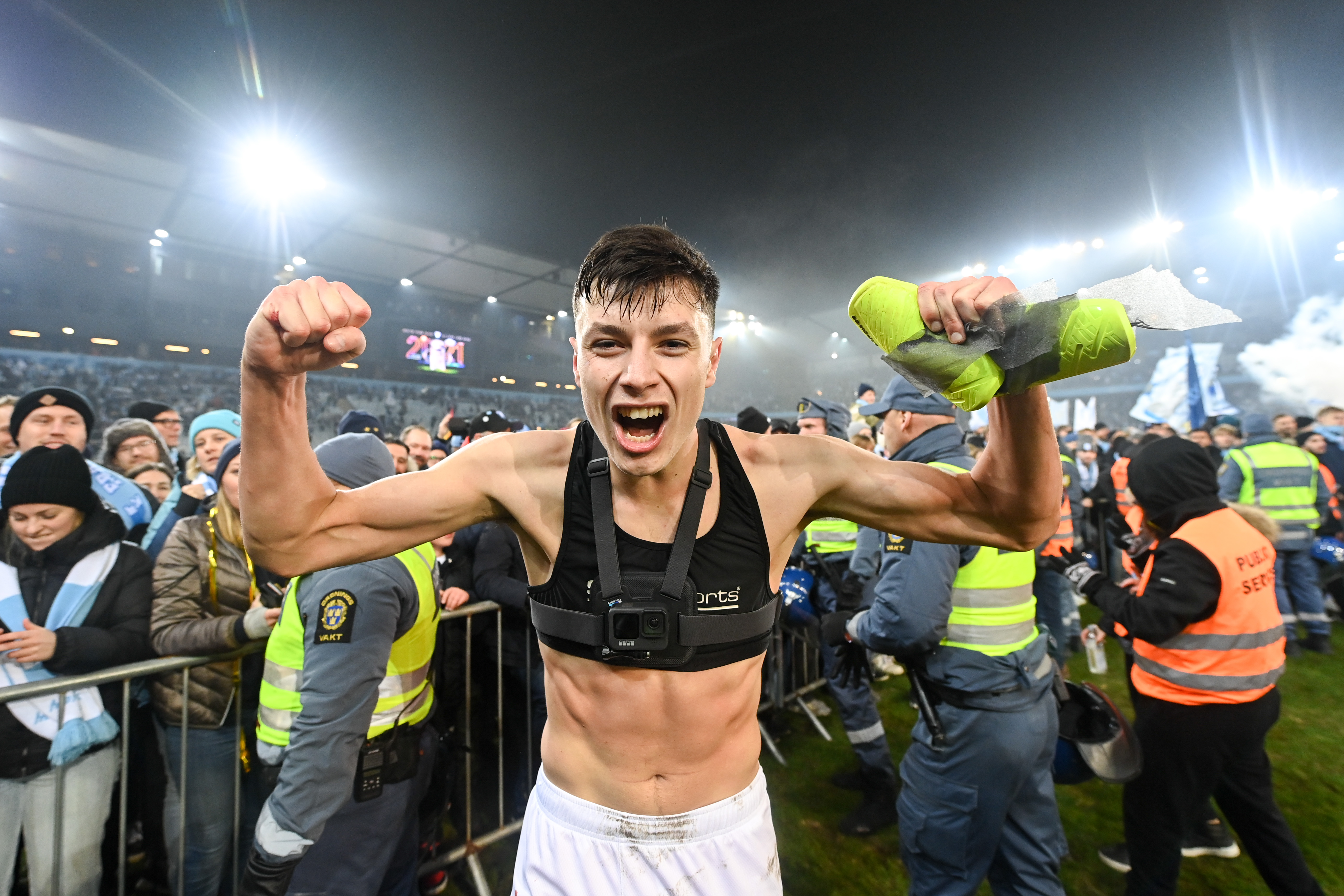 'Feyenoord overtuigd geraakt van Ahmedhodžić; openingsbod in aantocht'