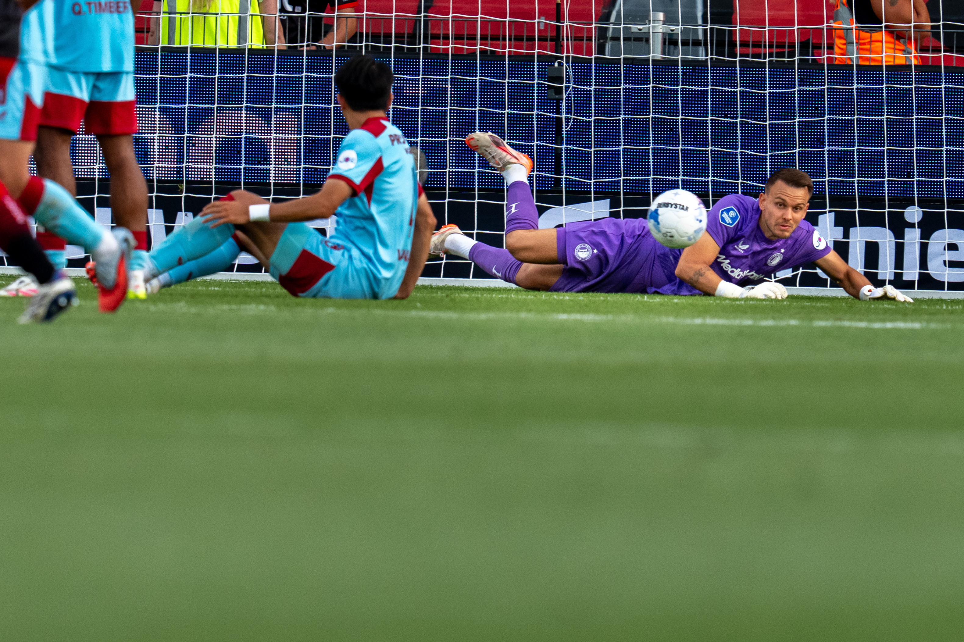 Wellenreuther over 1-0: "Normaal vang ik dat soort ballen wel"