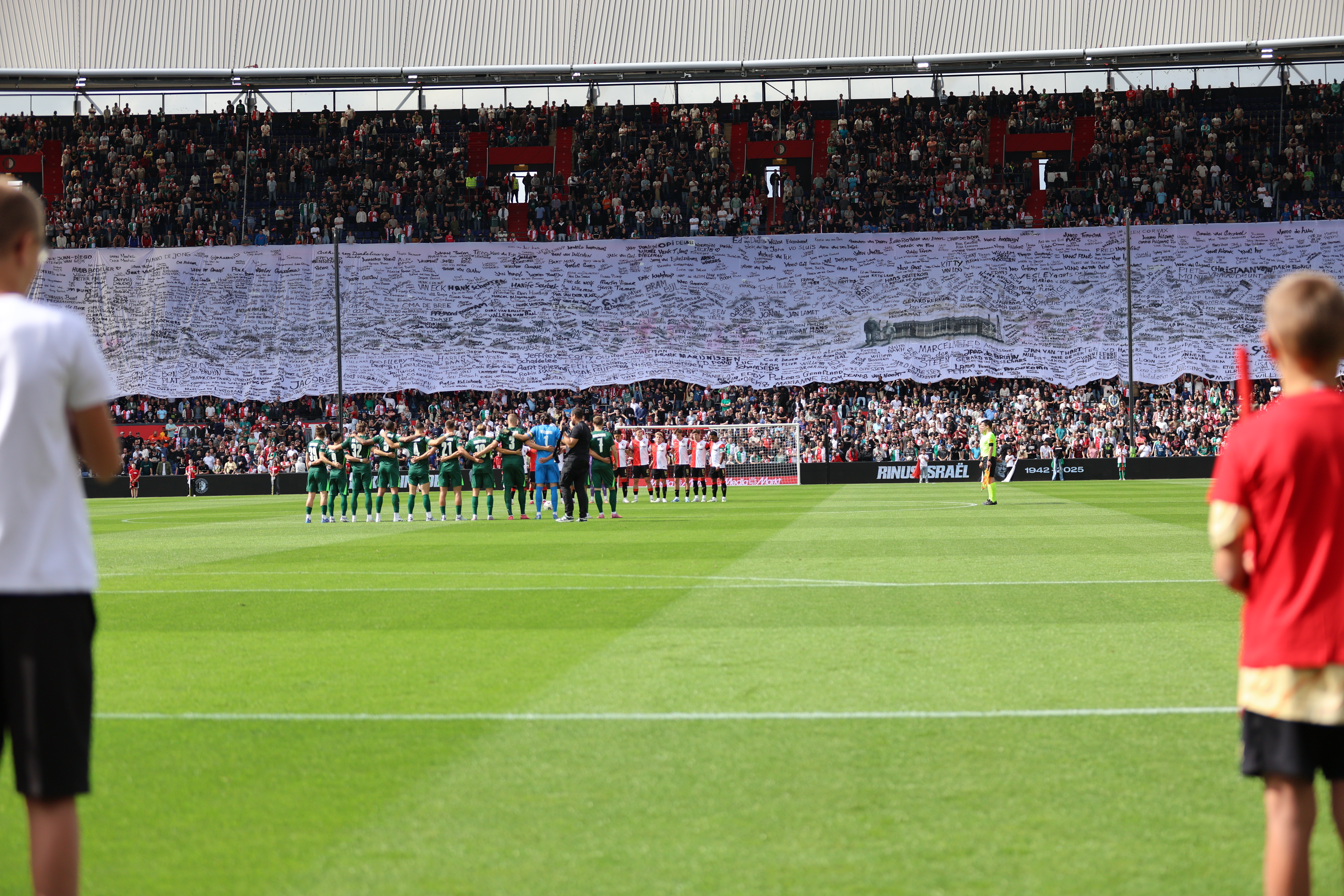 herdenkingsdoek-minuut-stilte-jim-breeman-sports-photography-11