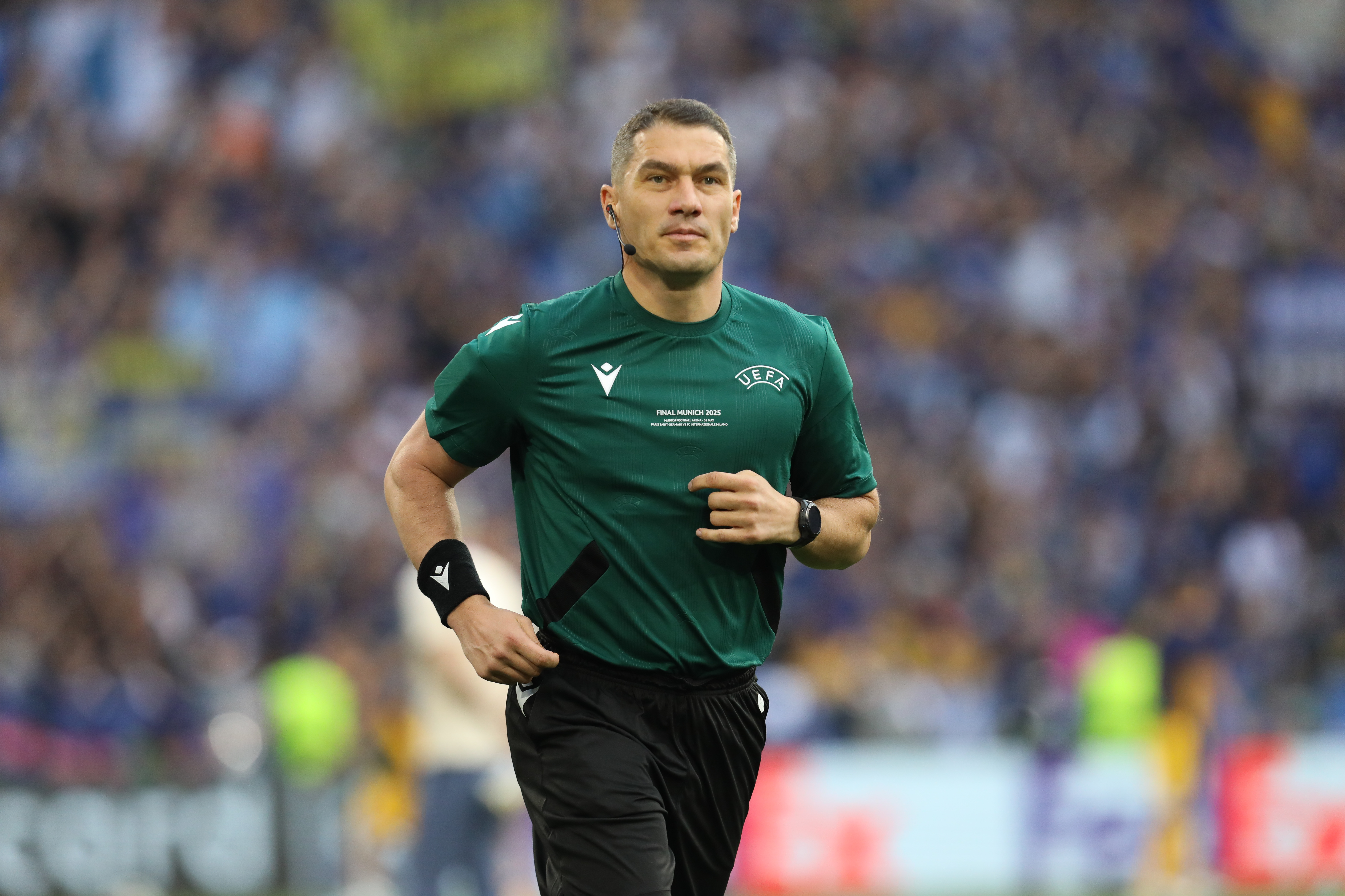 Roemeense topscheidsrechter leidt return in Istanbul tegen Fenerbahçe