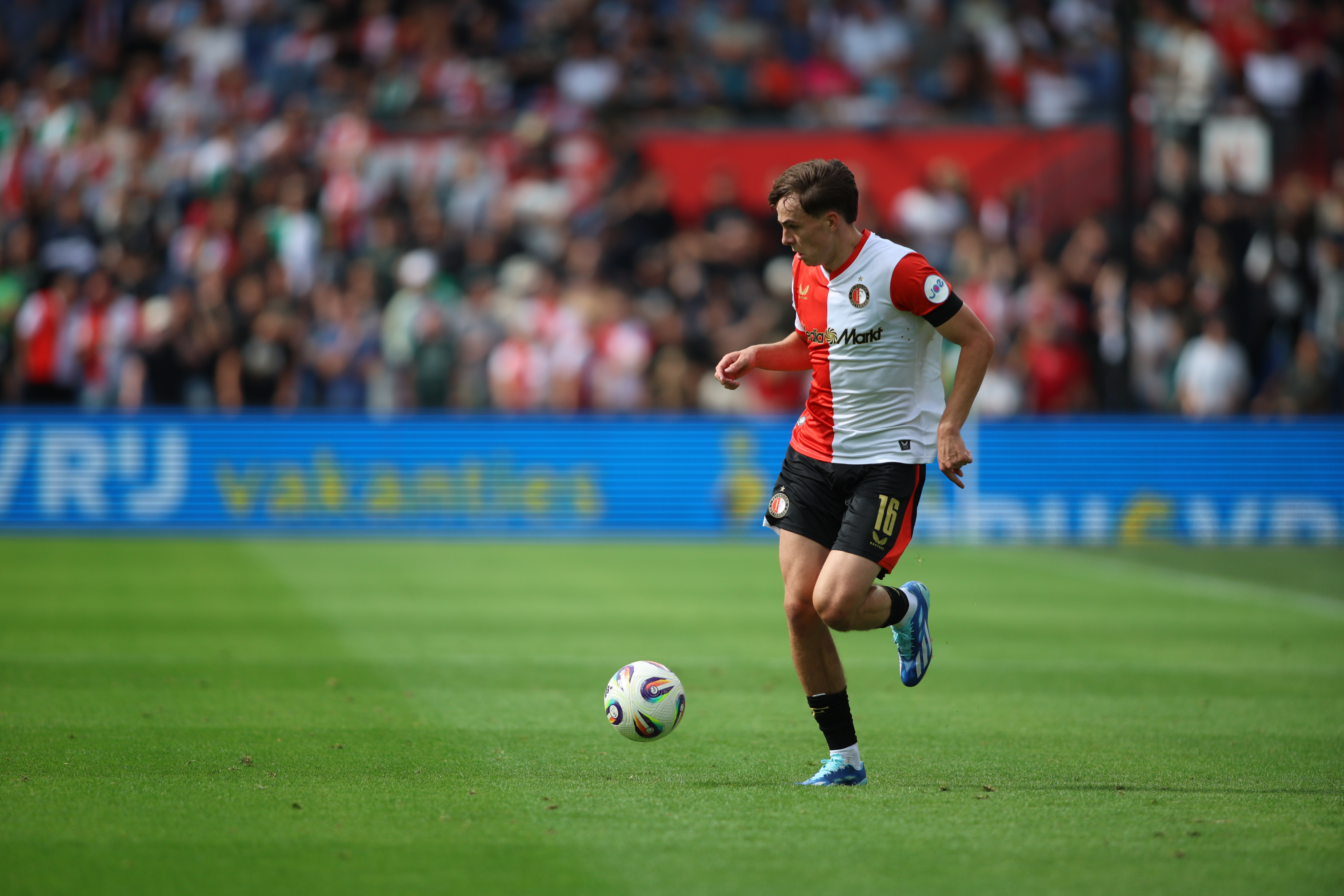 leo-sauer-vs-wolfsburg-jim-breeman-sports-photography-5