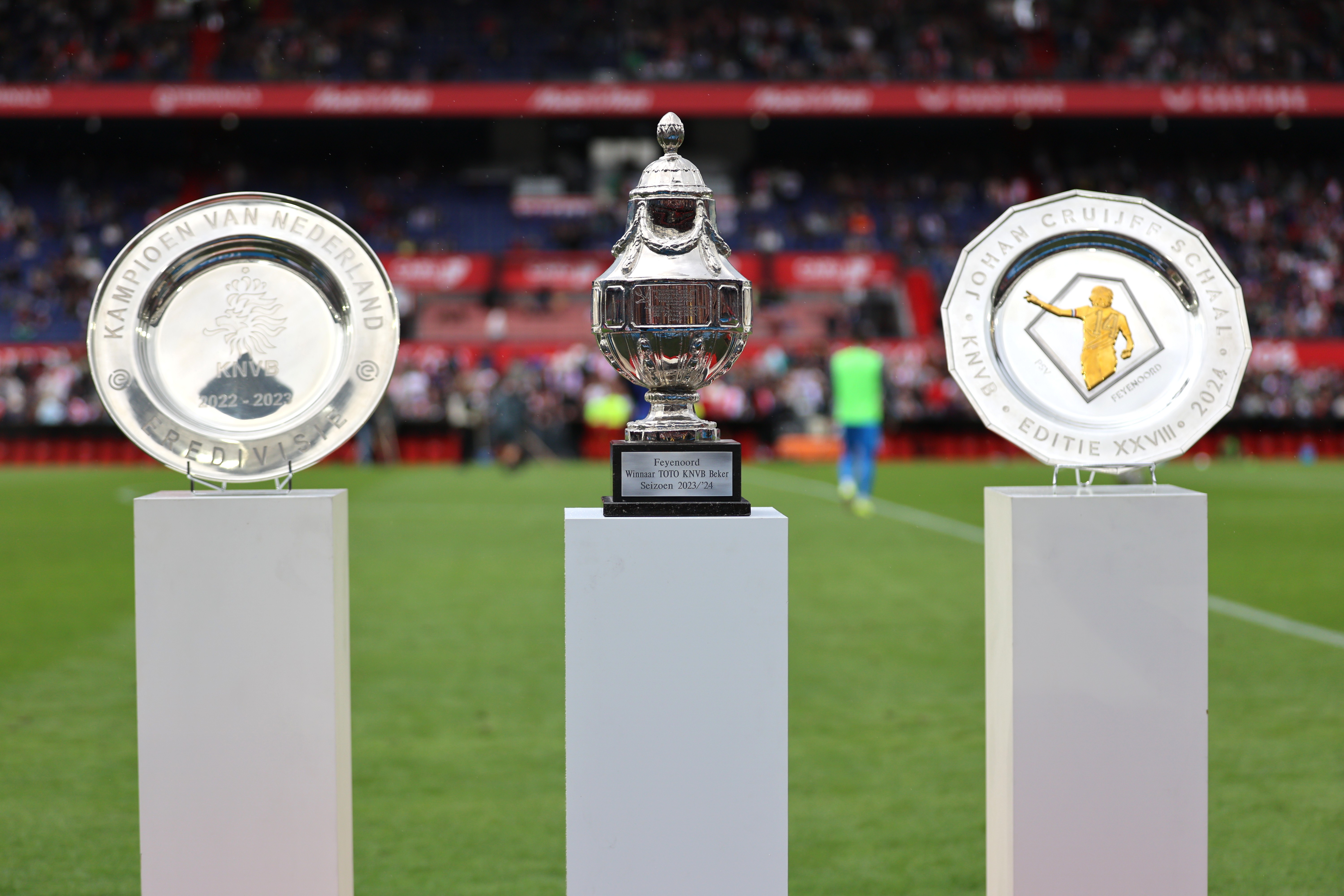 santiago-gimenez-farewell-at-feyenoord-jim-breeman-sports-photography-3