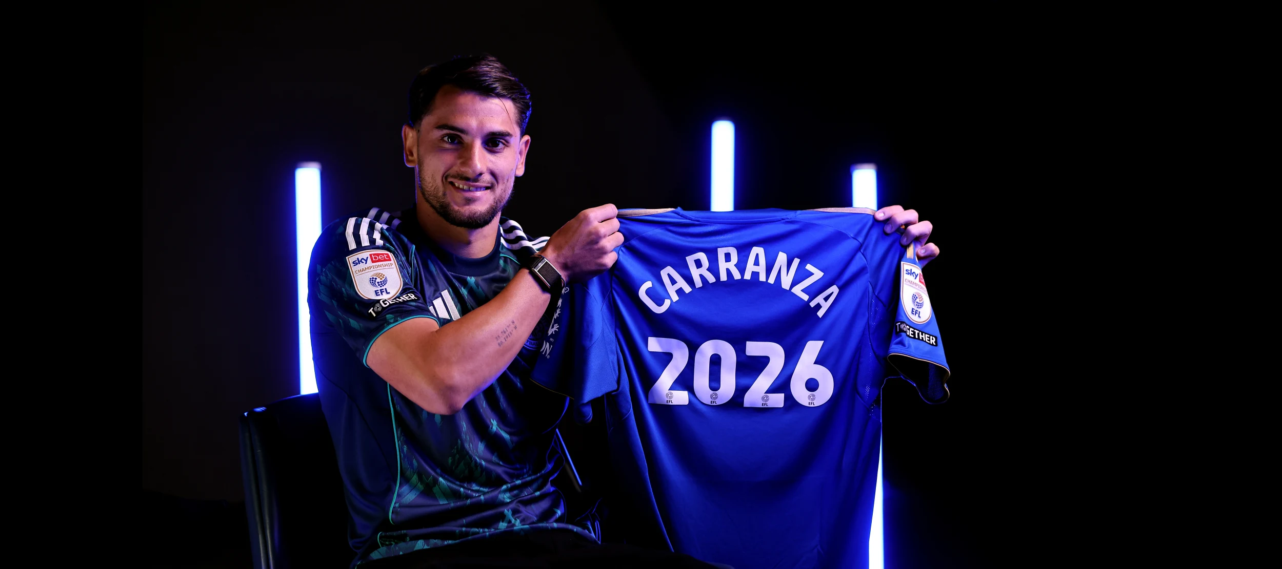 Officieel • Julián Carranza maakt op huurbasis overstap naar Leicester City