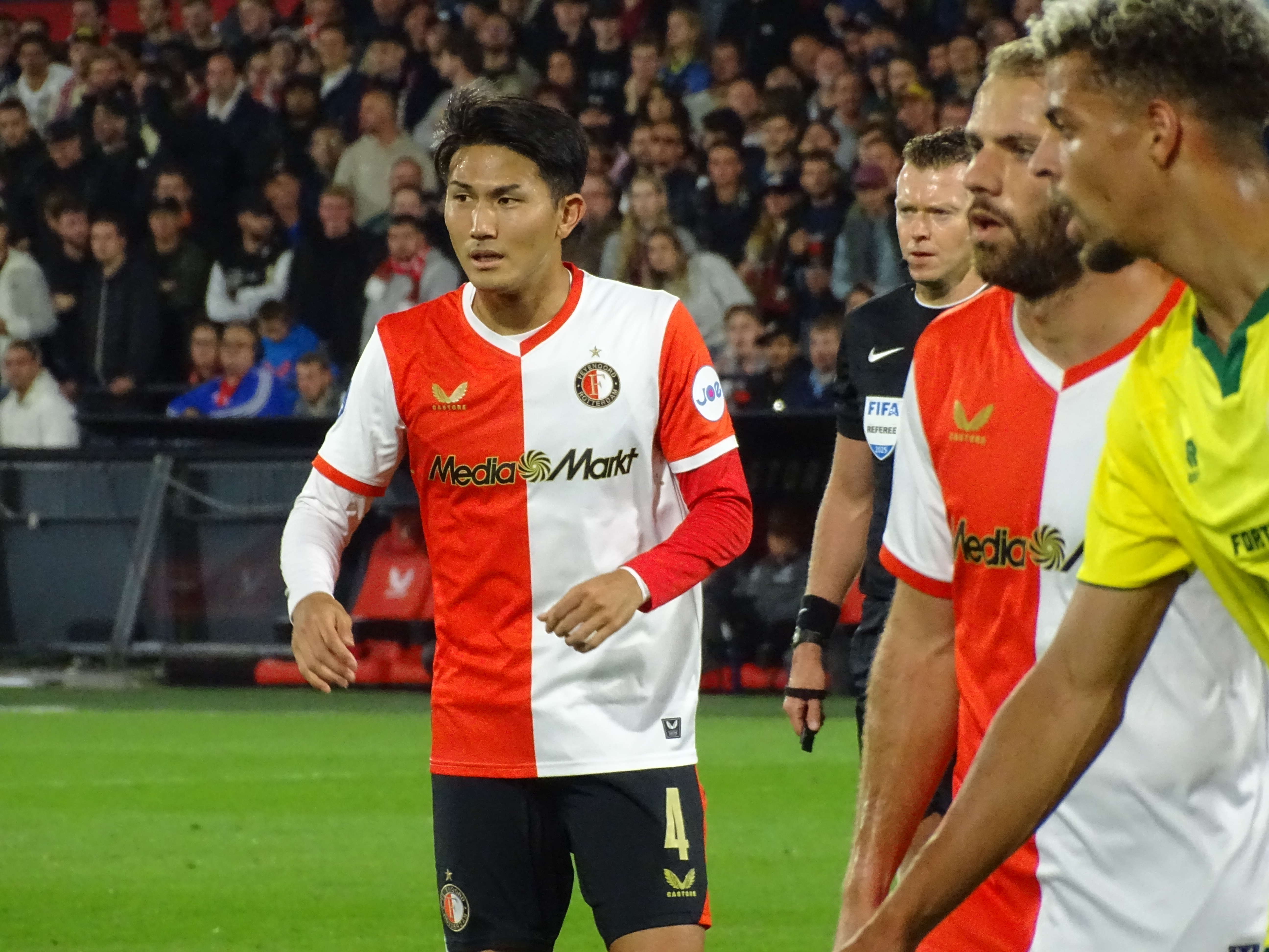 Watanabe voelt zich thuis bij Feyenoord en kijkt uit naar Villa