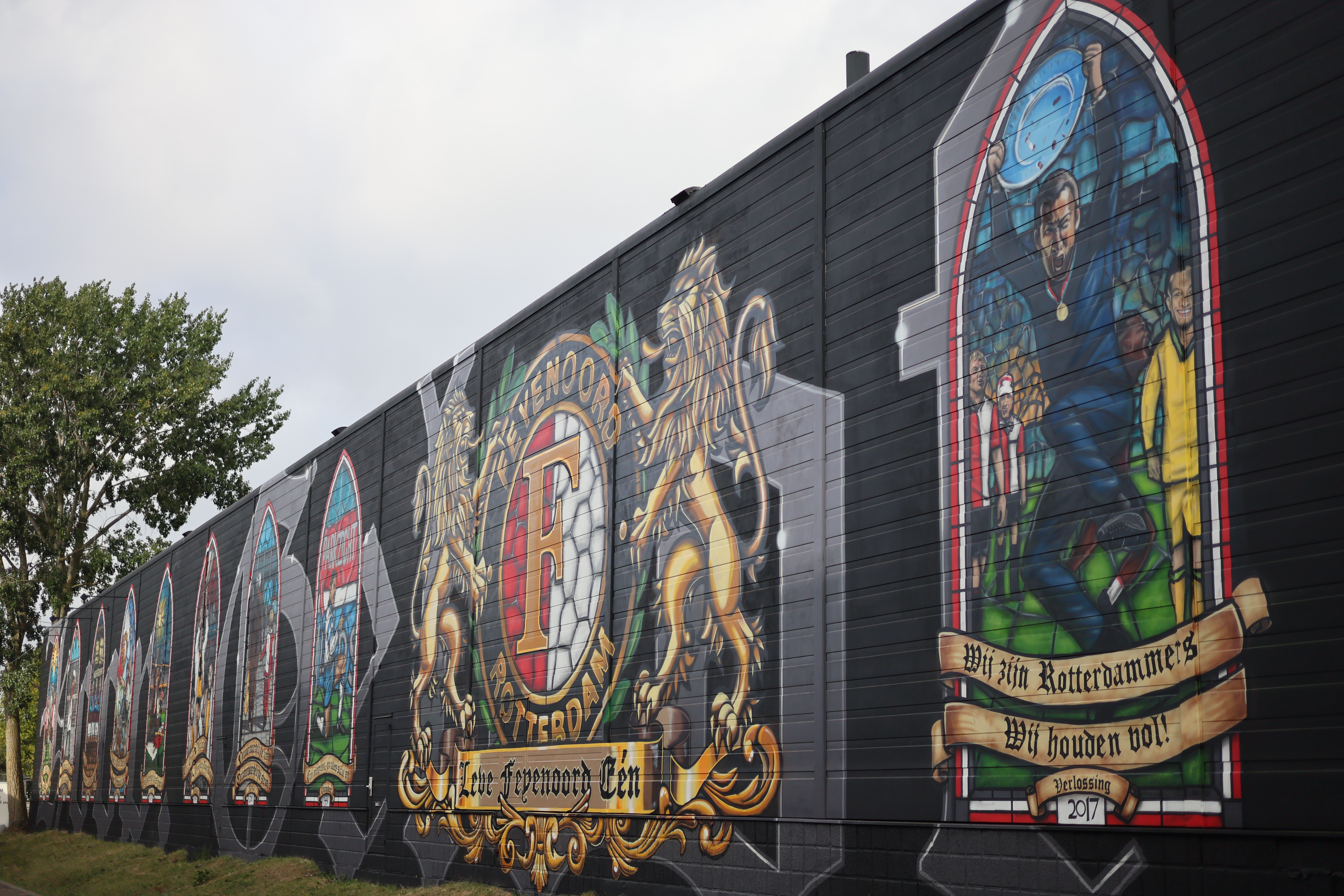 Feyenoord als religie: vereeuwigd op een muur