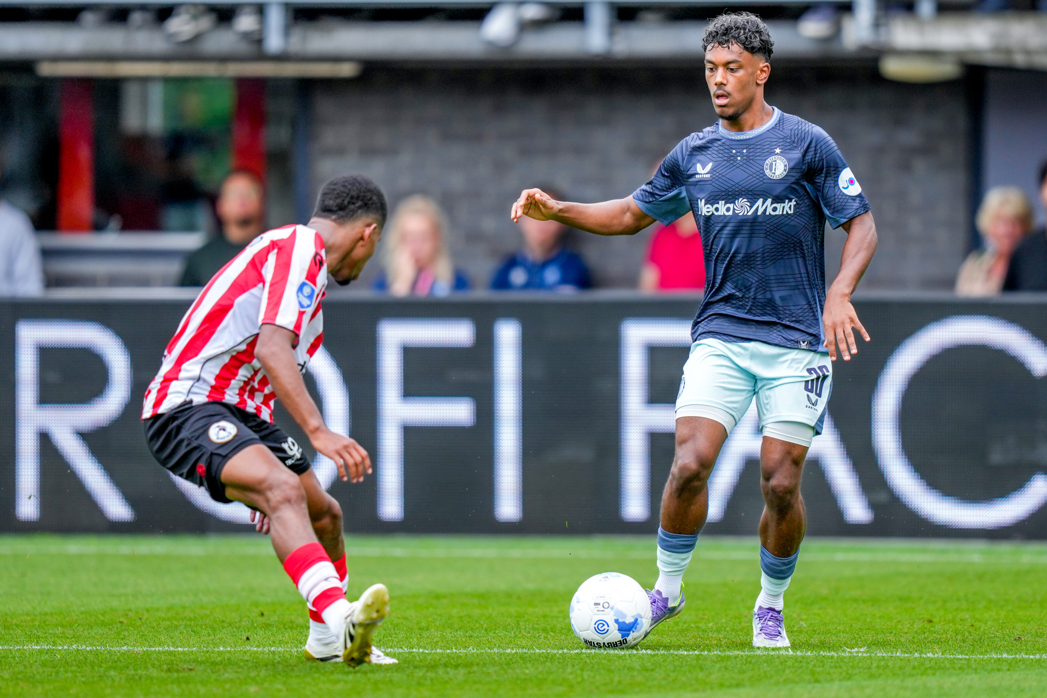 Jaden Slory maakt debuut in selectie Jong Oranje