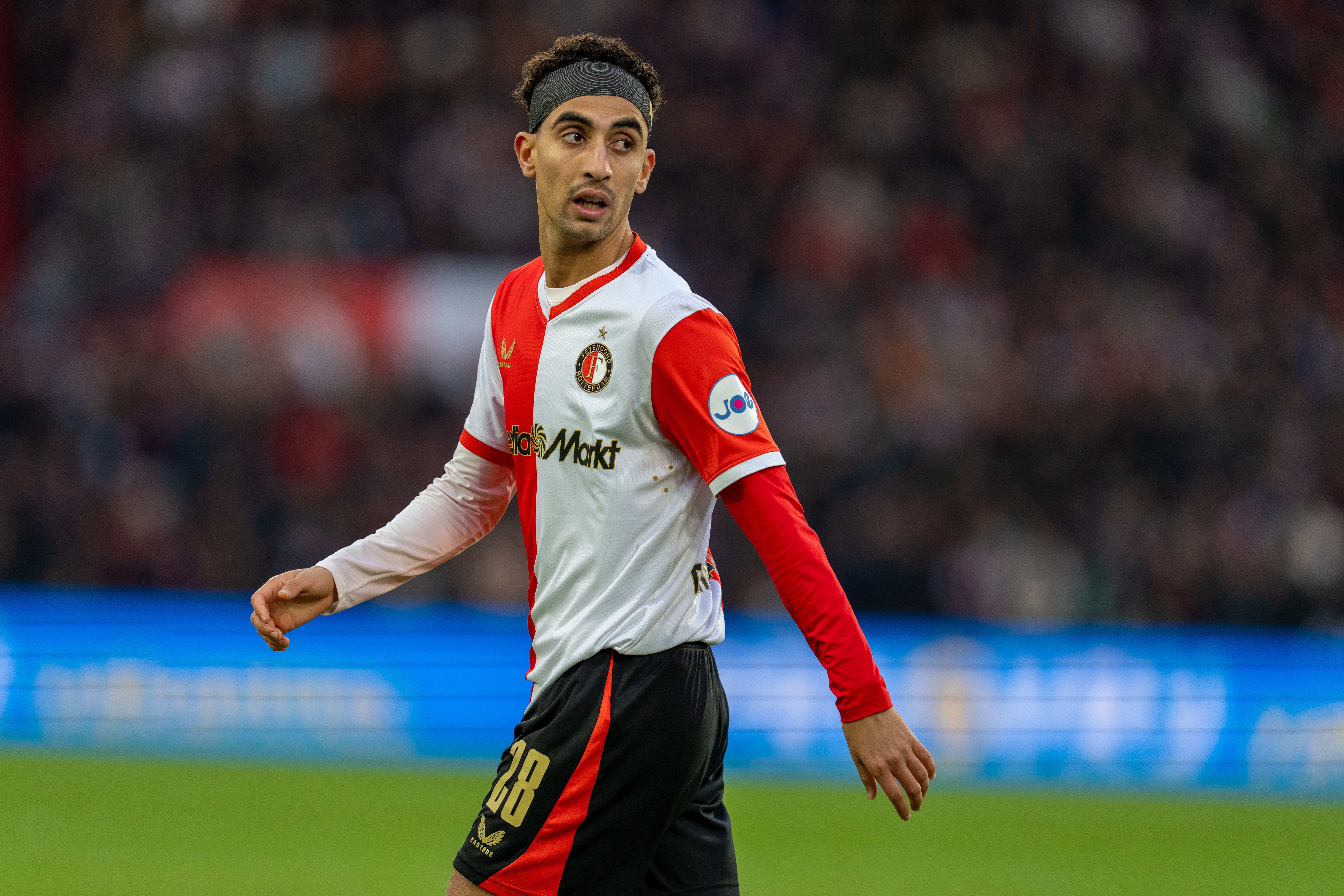 Feyenoord mogelijk meerdere duels zonder Targhalline en Bos