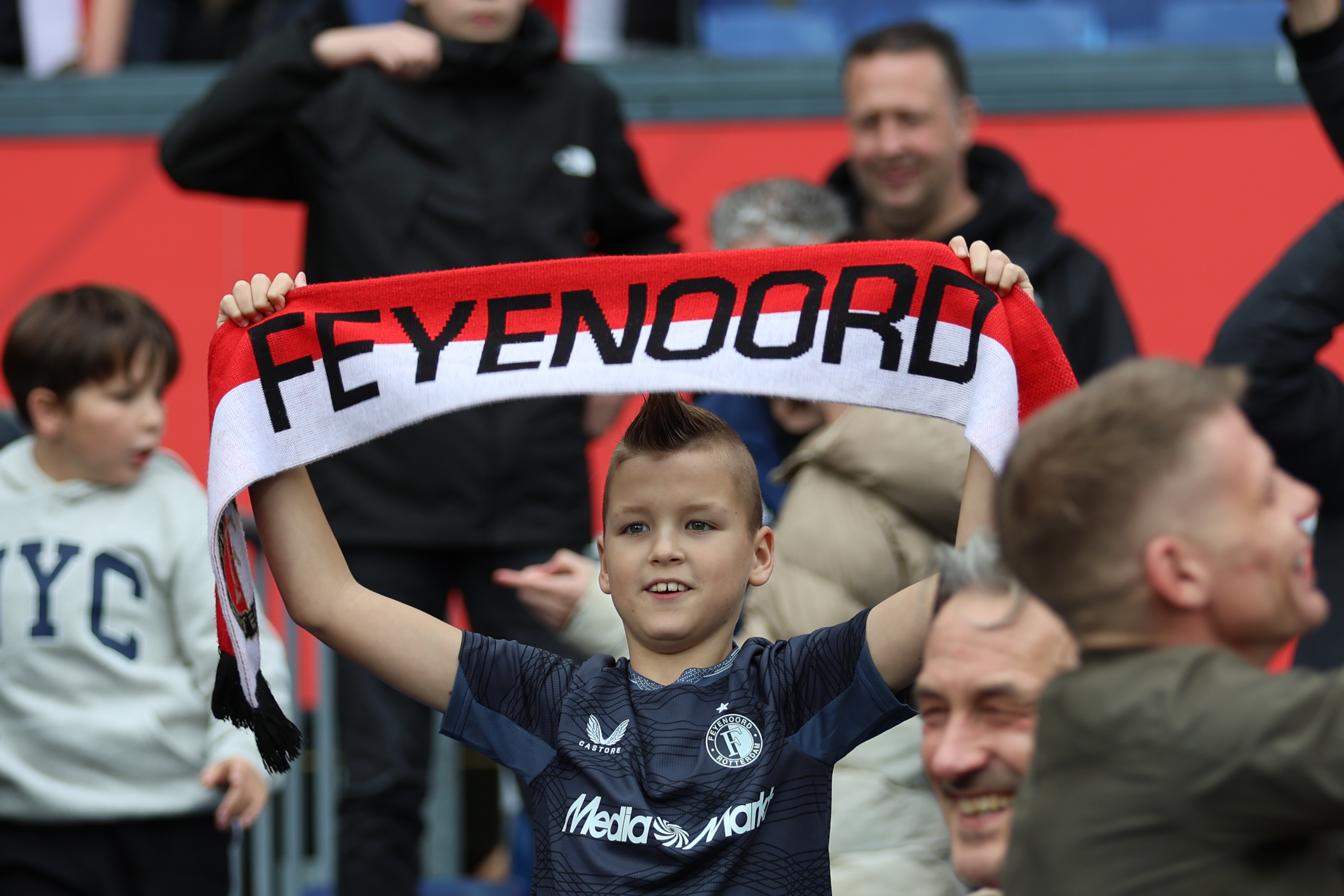 feyenoord-legends-vs-celtic-legends-2-1-jim-breeman-sports-photography-42